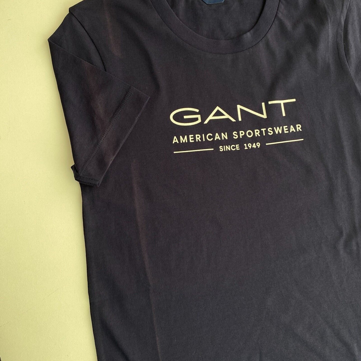 GANT Women Navy Blue MD Summer Logo Crew Neck Short Sleeves T Shirt Size XS