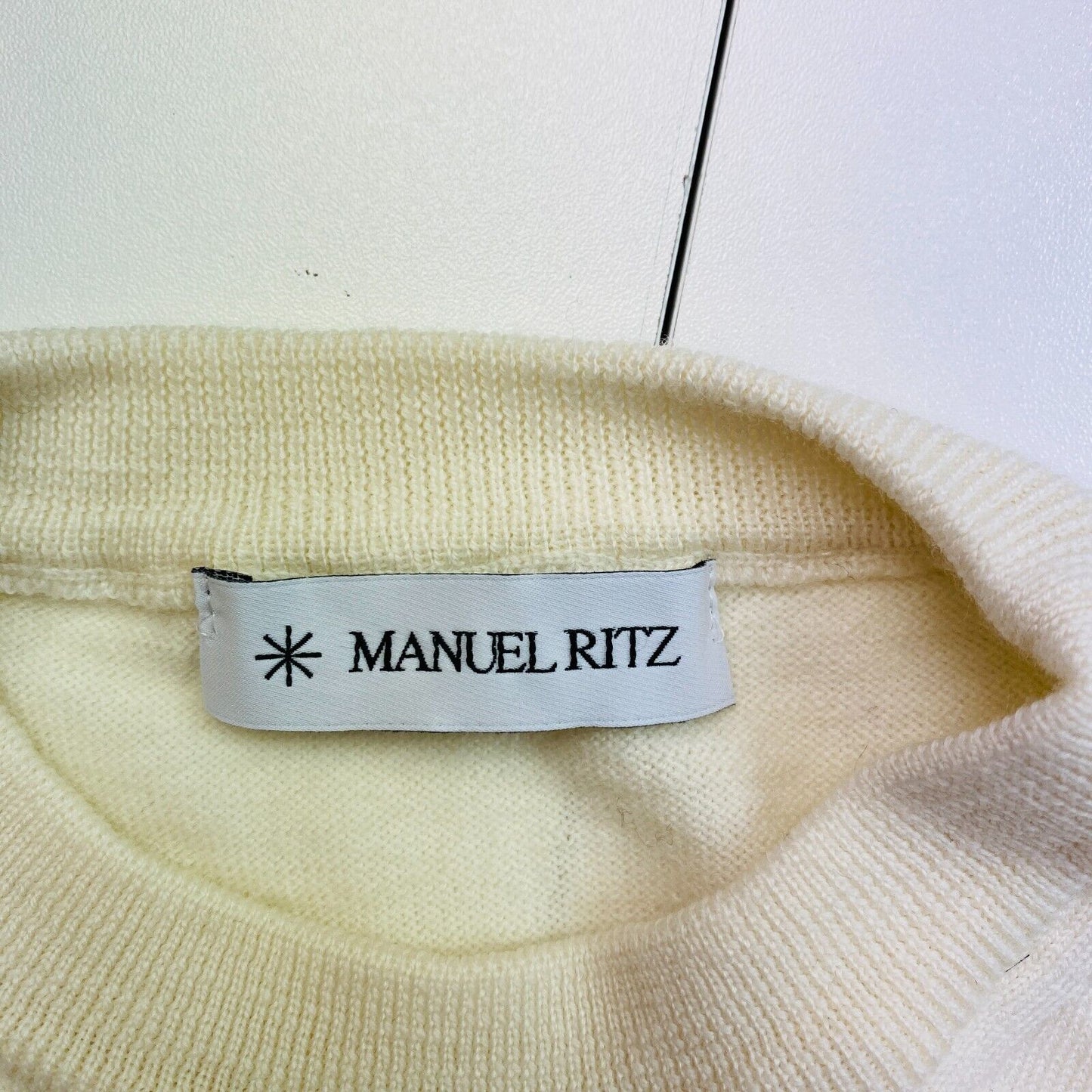 Manuel Ritz Beige Crew Neck 100% Wool Jumper Sweater Size M