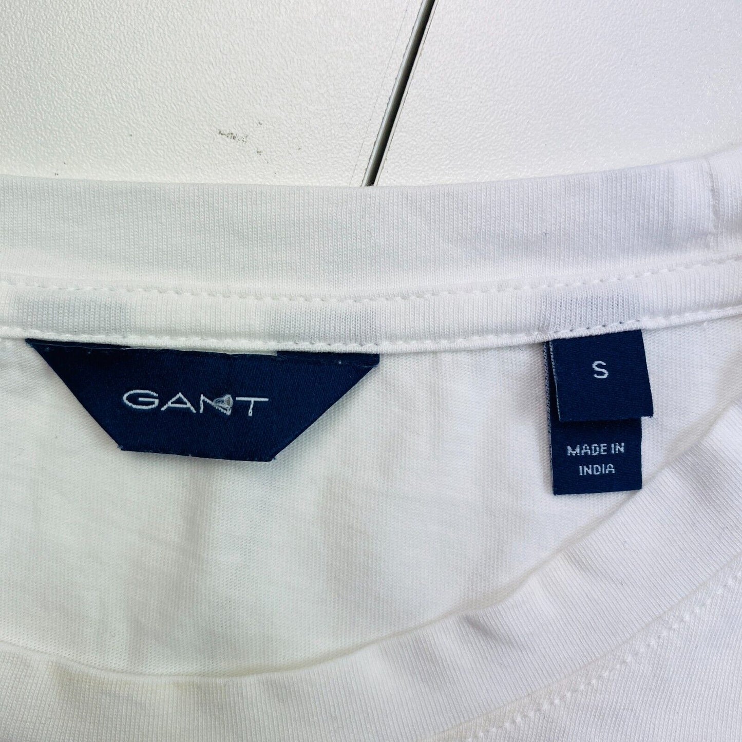 GANT White Original Crew Neck Long Sleeves T Shirt Size S