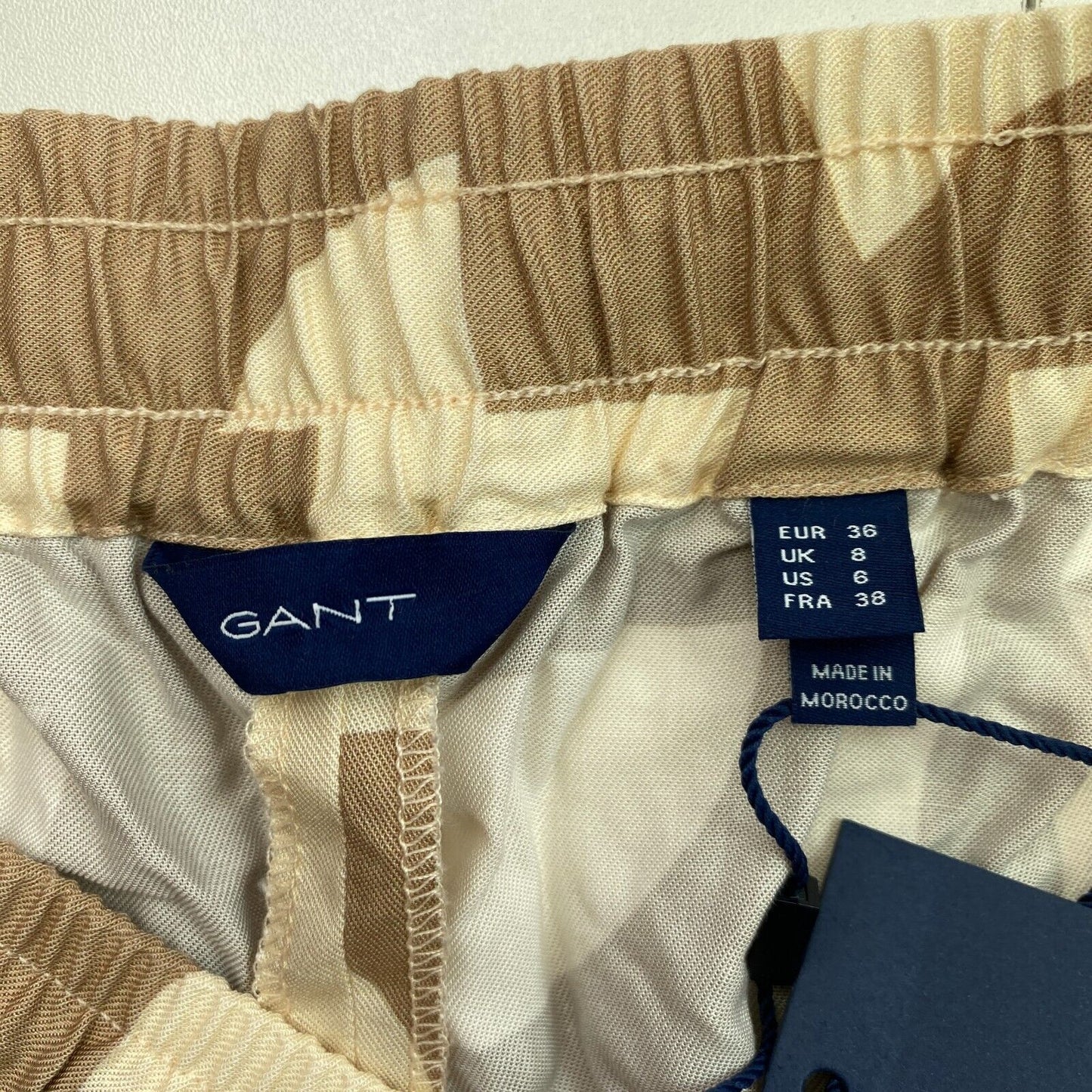 GANT Braune Schlupfhose mit geometrischem Aufdruck, Größe EU 36 UK 8 US 6