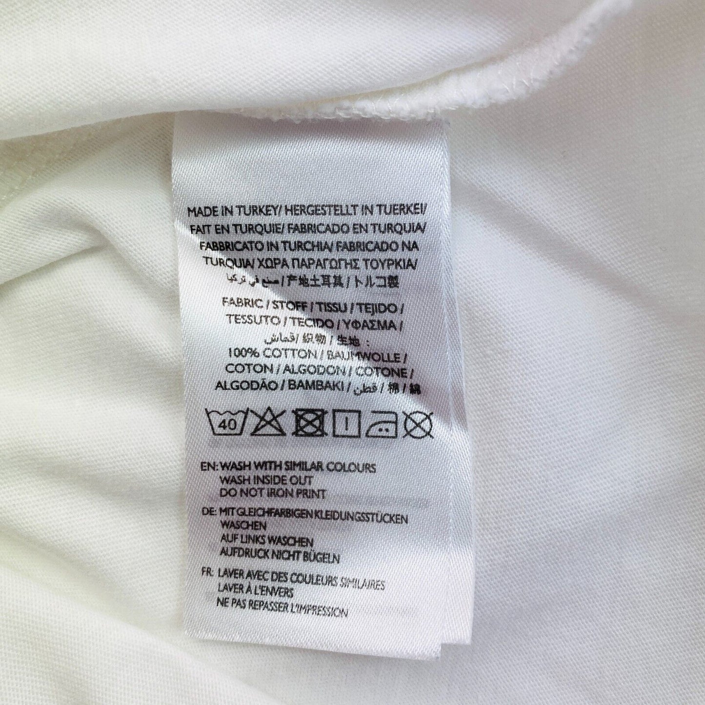 GANT T-Shirt mit Rundhalsausschnitt und Logo, weiß, Größe L