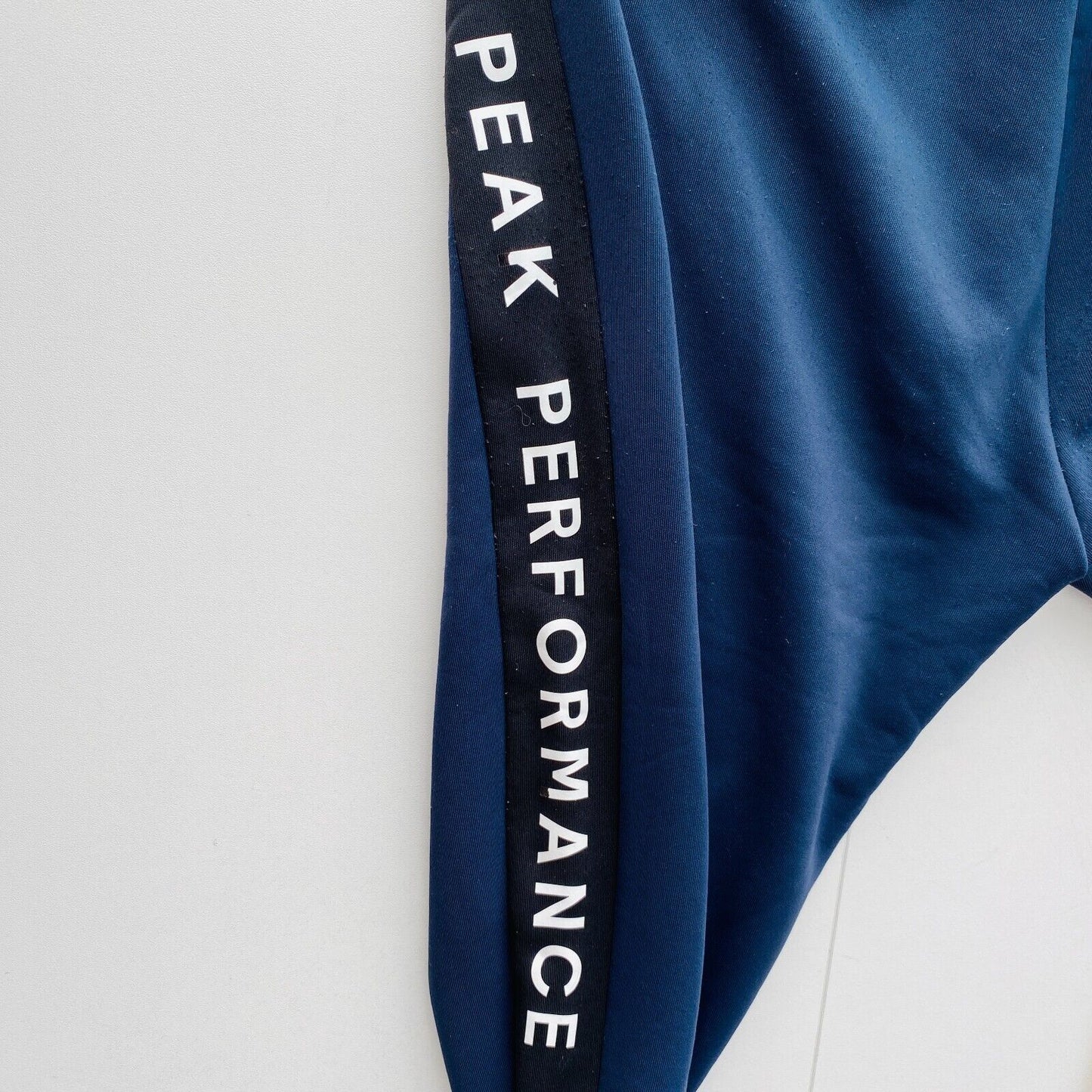 Peak Performance Boys JR RIDER Dark Blue Slim Fit Sweatpants Trousers 160 cm