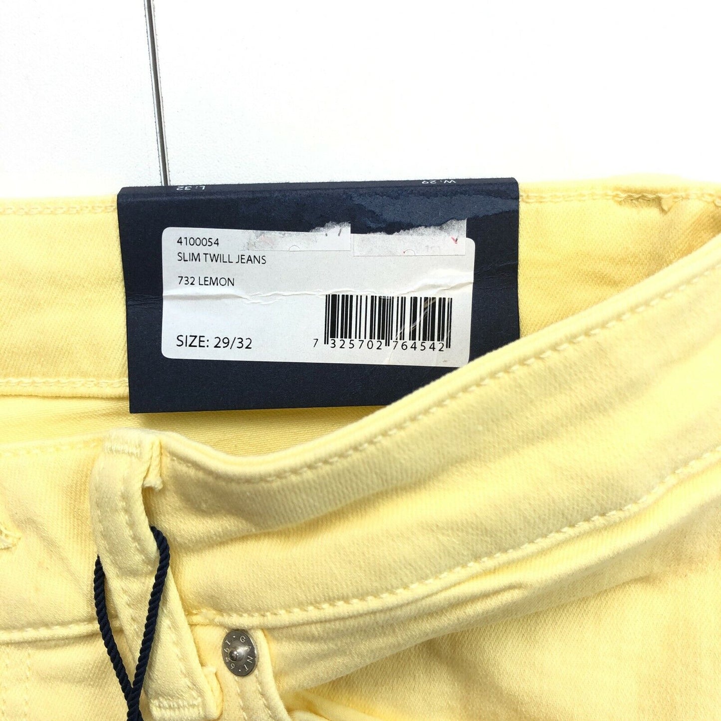 GANT Jean slim fuselé en sergé jaune Taille W29 L32