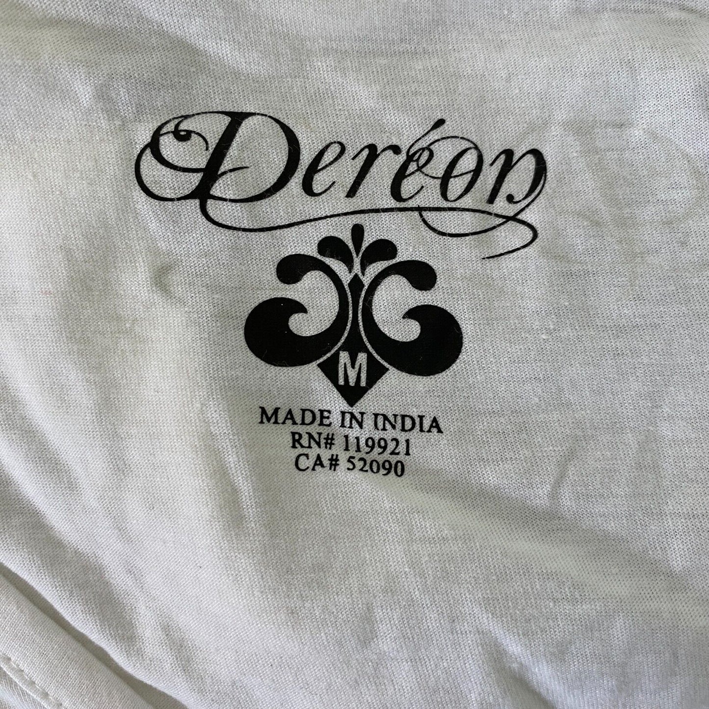 DEREON White V Neck Top T Shirt Size M