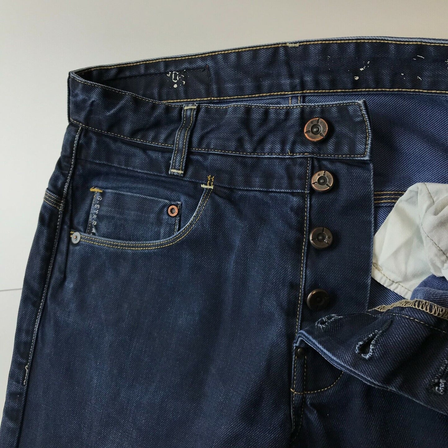 G-STAR RAW ROTOR Dunkelblaue Jeans mit normaler gerader Passform, Größe W31 L34