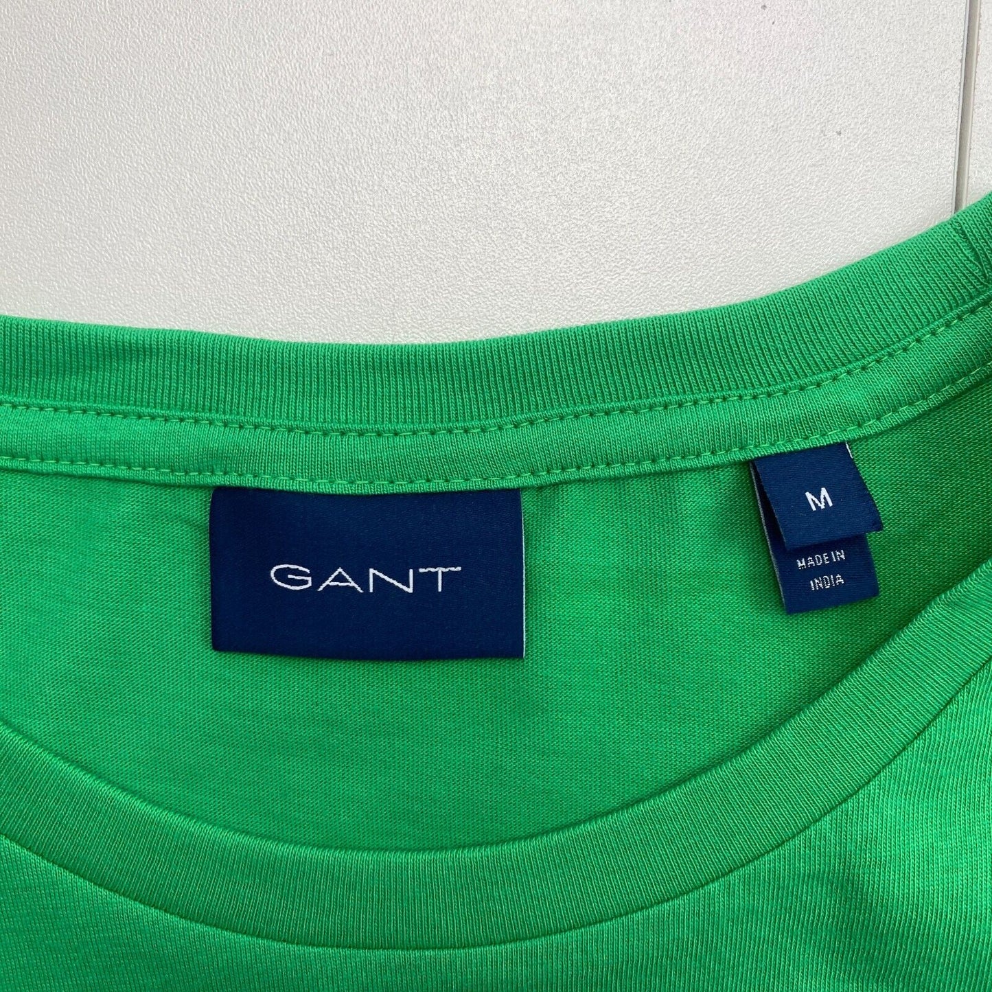 GANT Men Green Retro Shield Crew Neck Short Sleeves T Shirt Size M