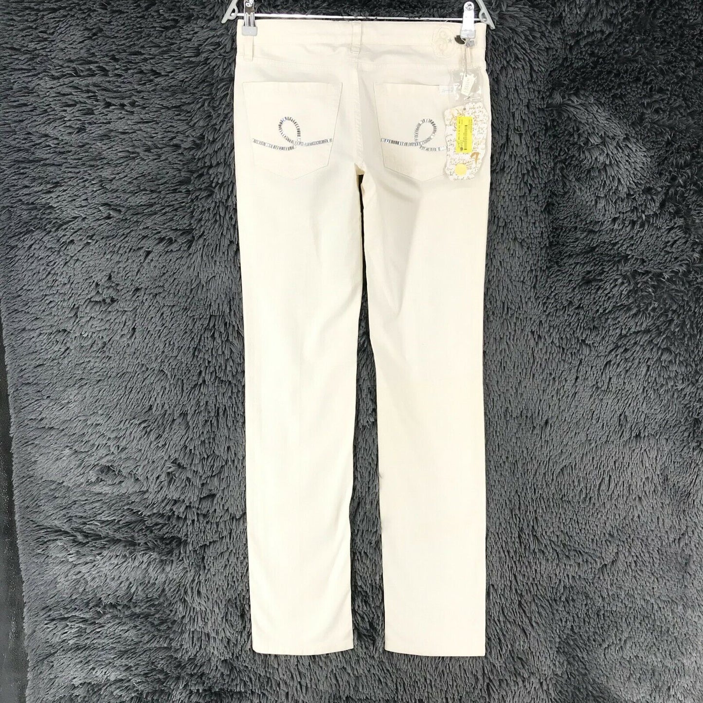 Seven7 Women White Regular Straight Fit Jeans Size W26