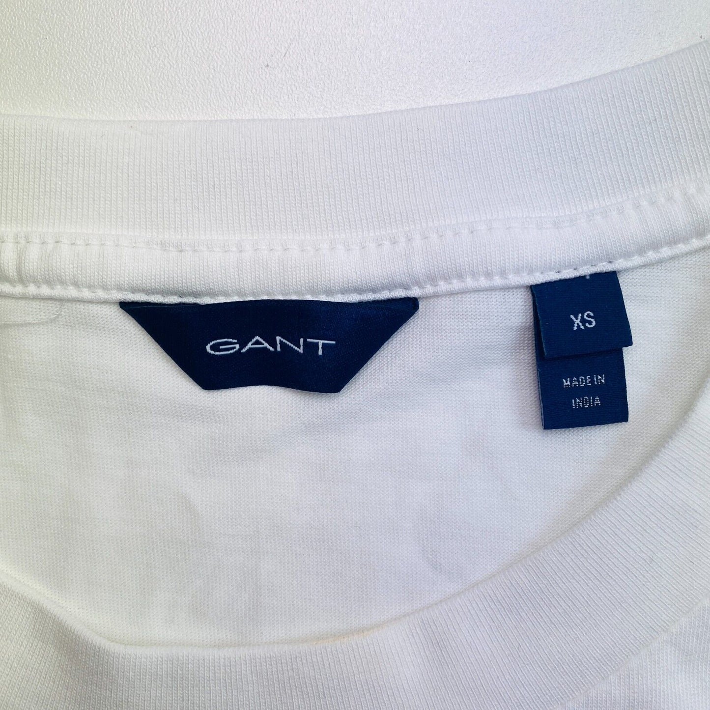 GANT Women White Tonal Archive Shield SS Crew Neck T Shirt Size XS