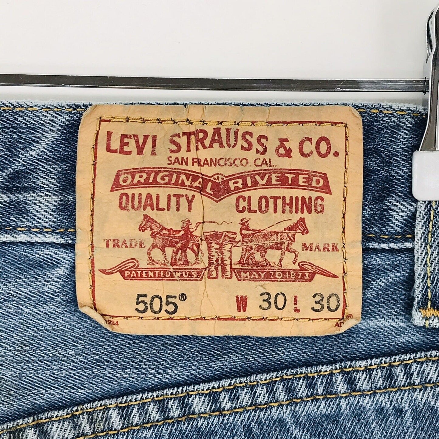 Vintage Levi's 505 Custom Made Blue Regular Fit Cut-Off Denim Shorts W30