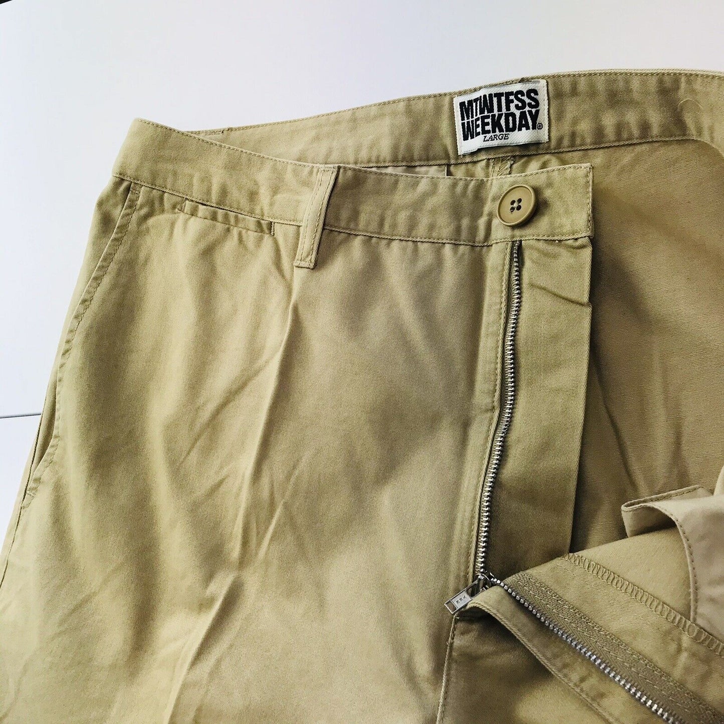 MTWTFSS WEEKDAY RILEY PANTS Beige Relaxed Tapered Fit Chino Trousers Size L