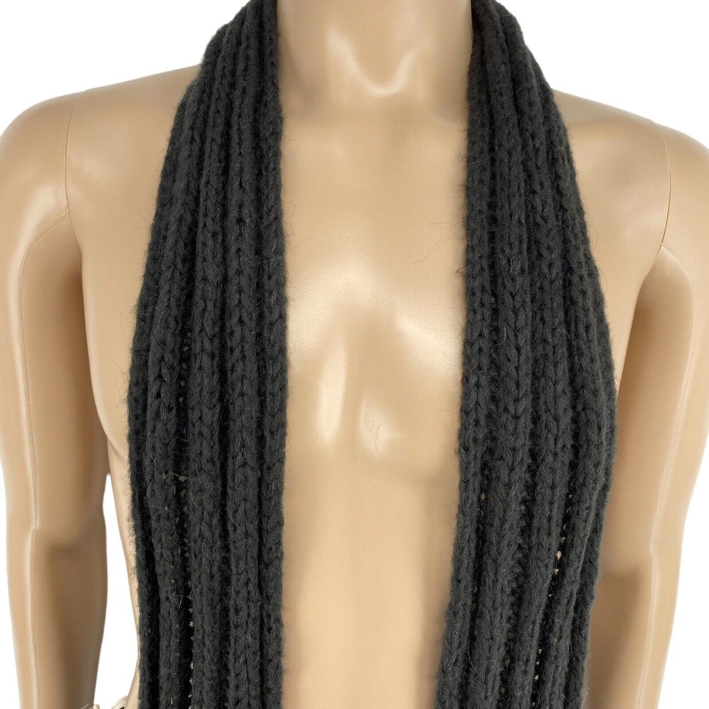 OneTeaspoon Black Knitted With Pockets Scarf Shawl