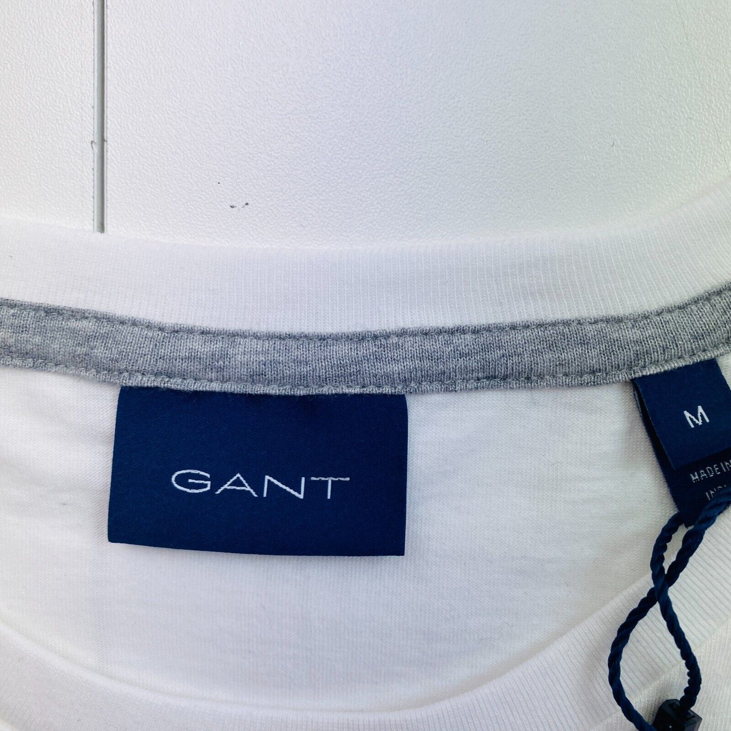 GANT Men White Archive Shield Crew Neck Short Sleeve T Shirt Size M