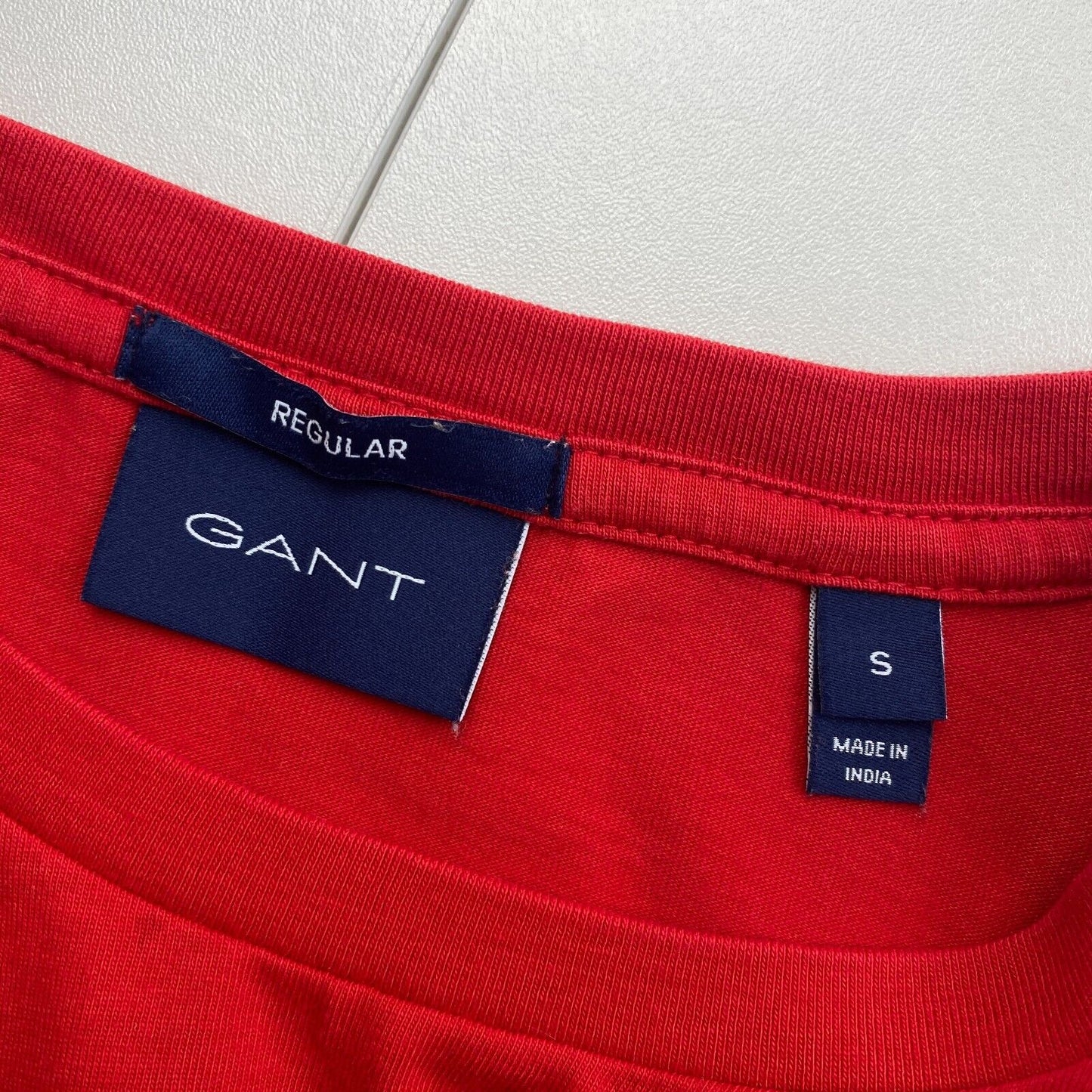 GANT T-shirt à col rond coupe régulière rouge original taille S