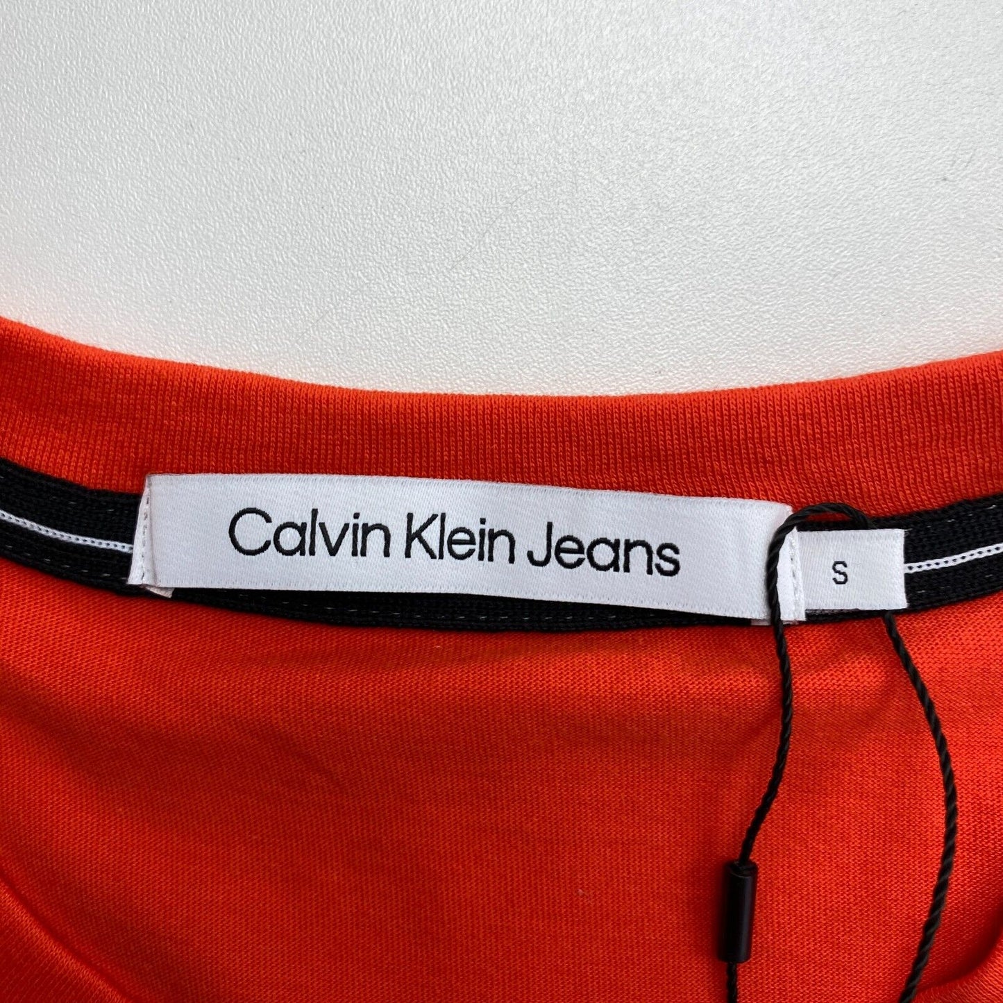 CALVIN KLEIN JEANS Men Orange Short Sleeves Crew Neck T-Shirt Size S