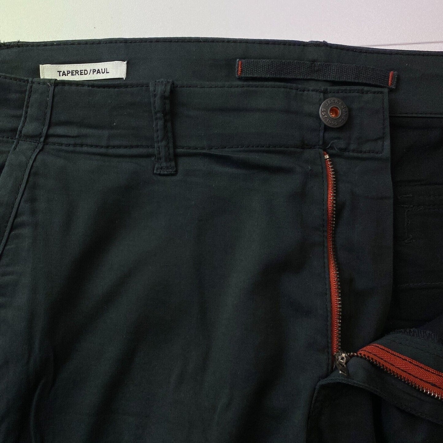 JACK &amp; JONES PAUL Pantalon cargo slim stretch noir coupe fuselée W36 L32