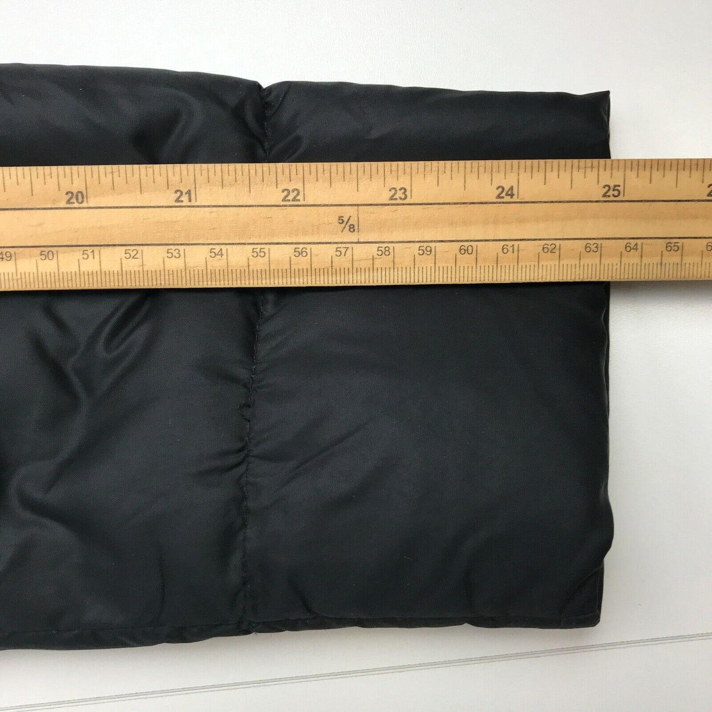 NAPAPIJRI Veste matelassée à capuche noire Taille S