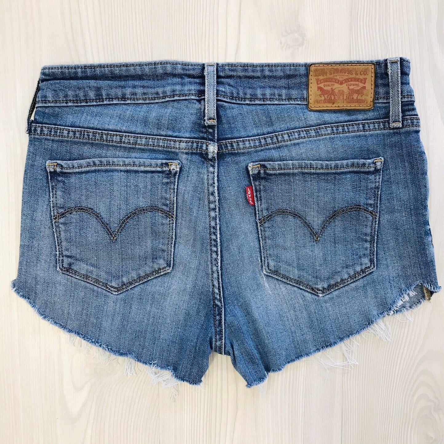 Levi's 715 Women's Custom Made Blue Regular Fit Shorts Size W27