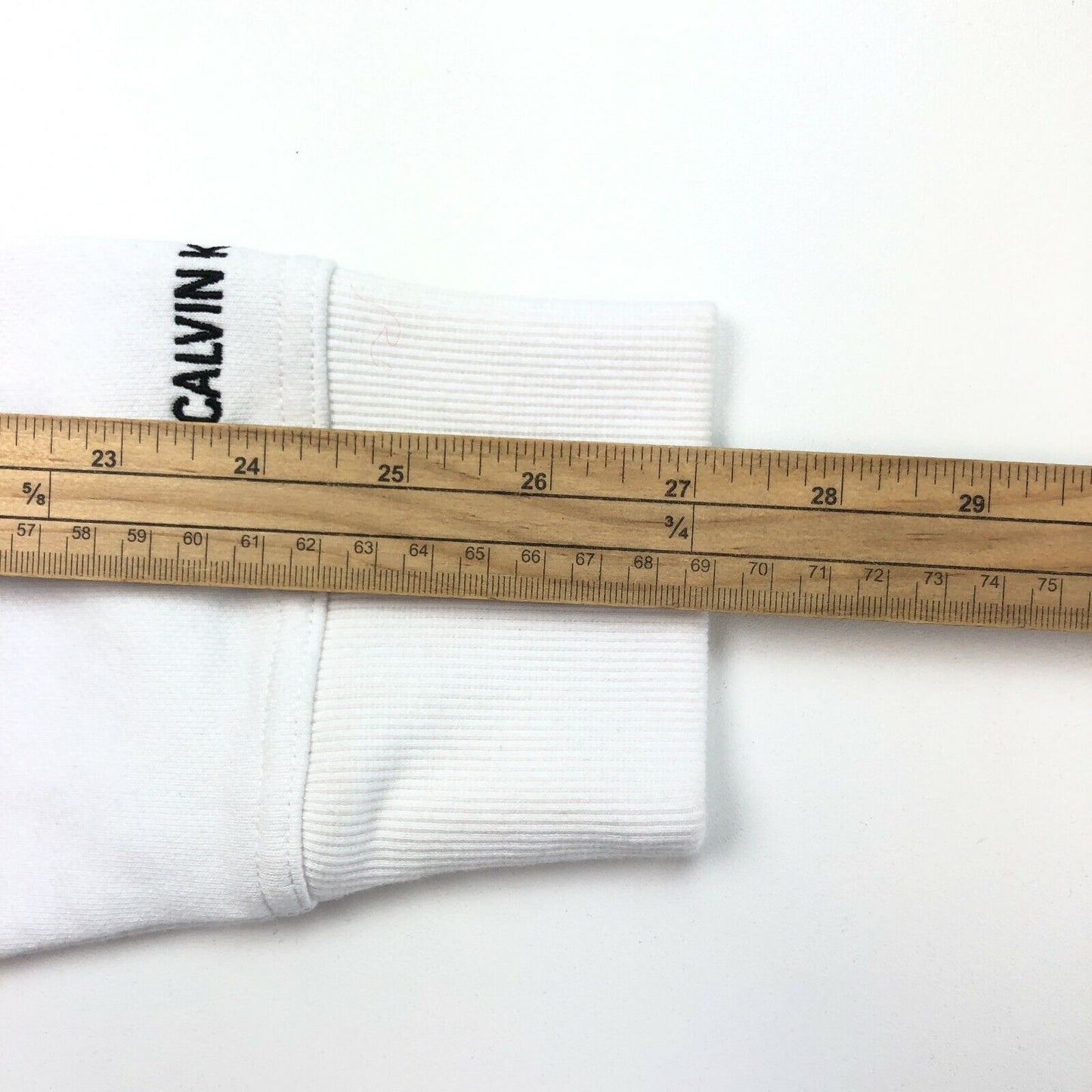 CALVIN KLEIN JEANS Pull blanc à col rond Taille M