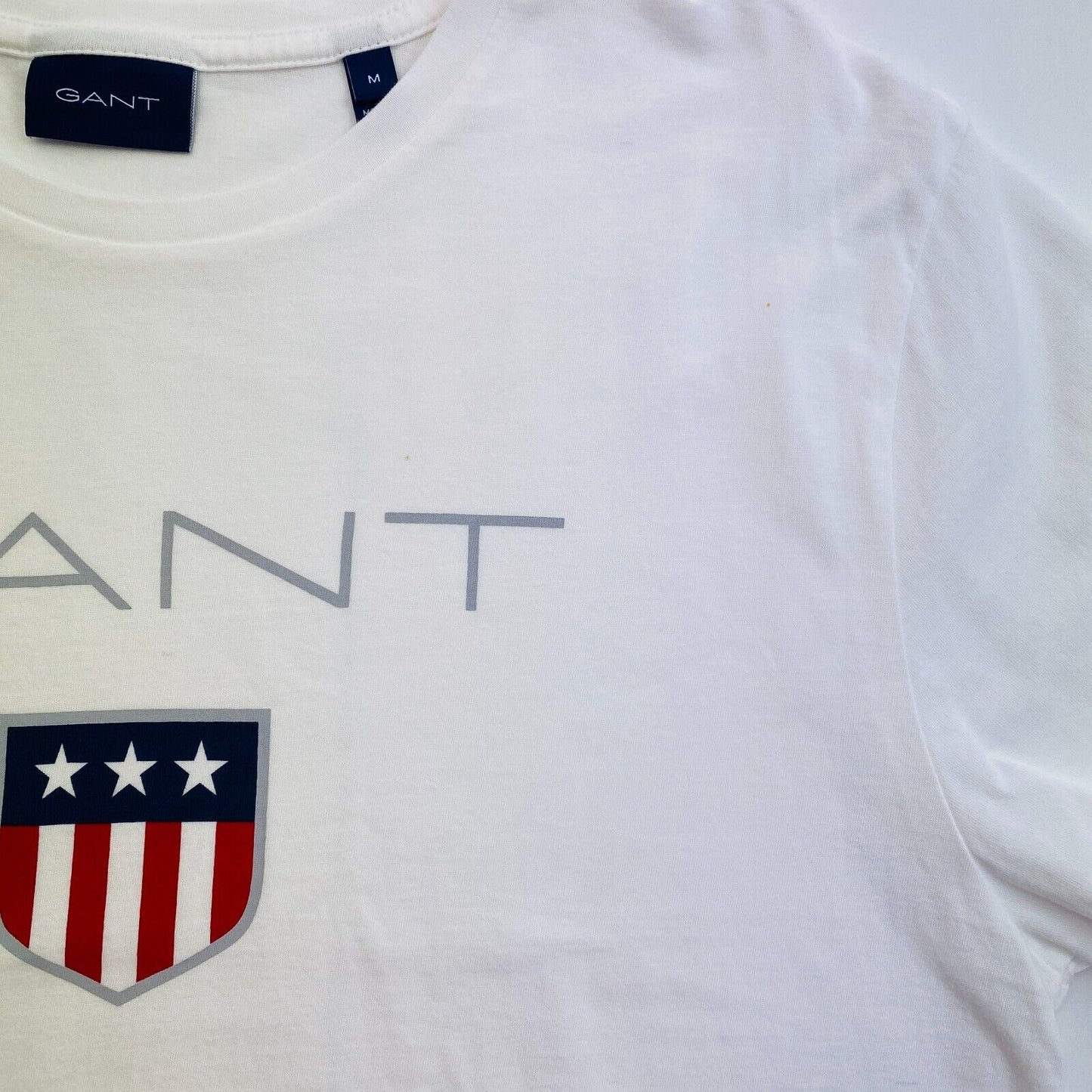 GANT Men White Retro Shield Crew Neck Short Sleeve T Shirt Size M