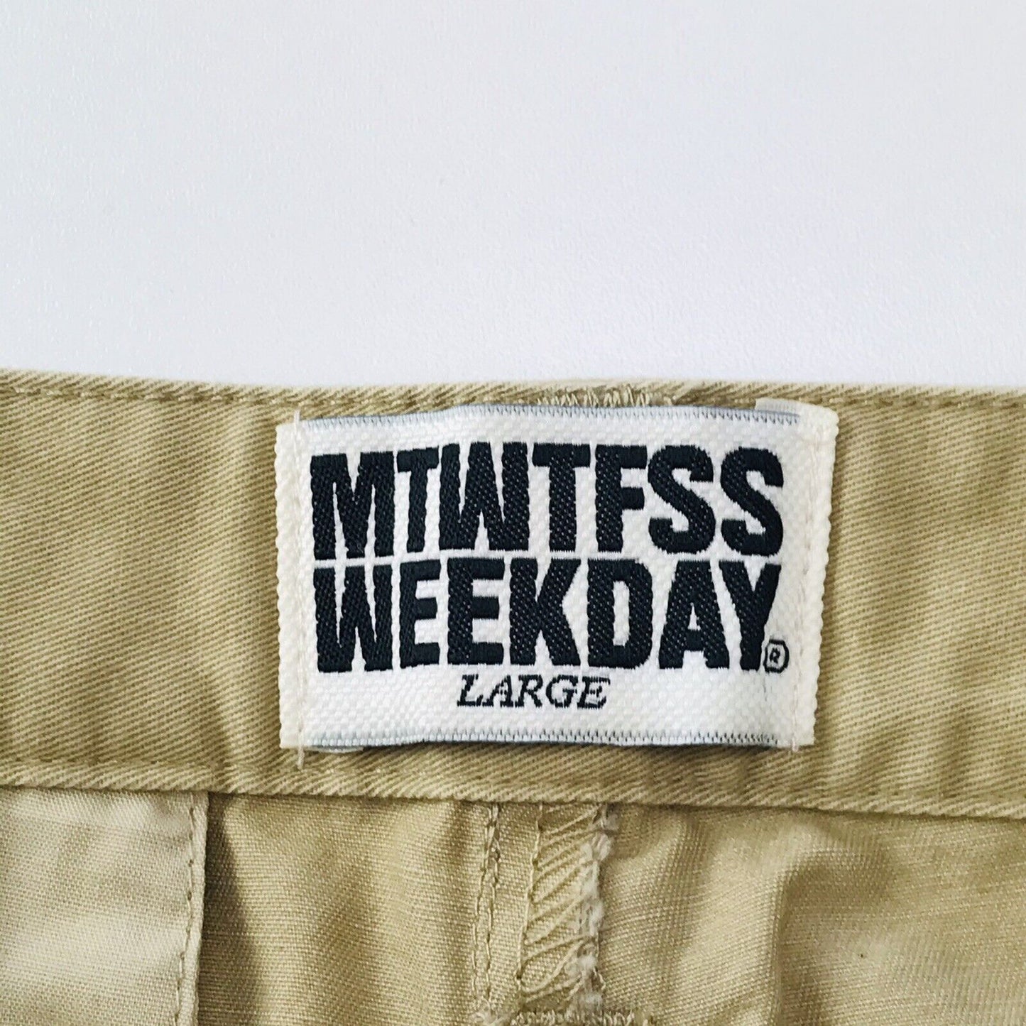 MTWTFSS WEEKDAY RILEY PANTS Beige Relaxed Tapered Fit Chino Trousers Size L