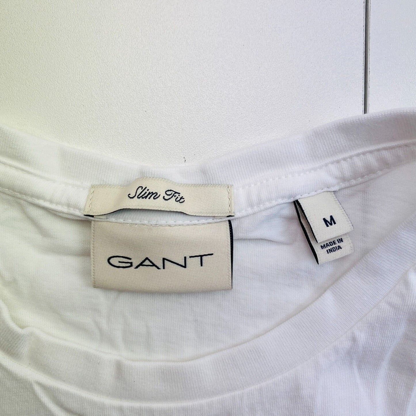 GANT Men White Reg Shield Slim Fit Crew Neck Short Sleeve T Shirt Size M