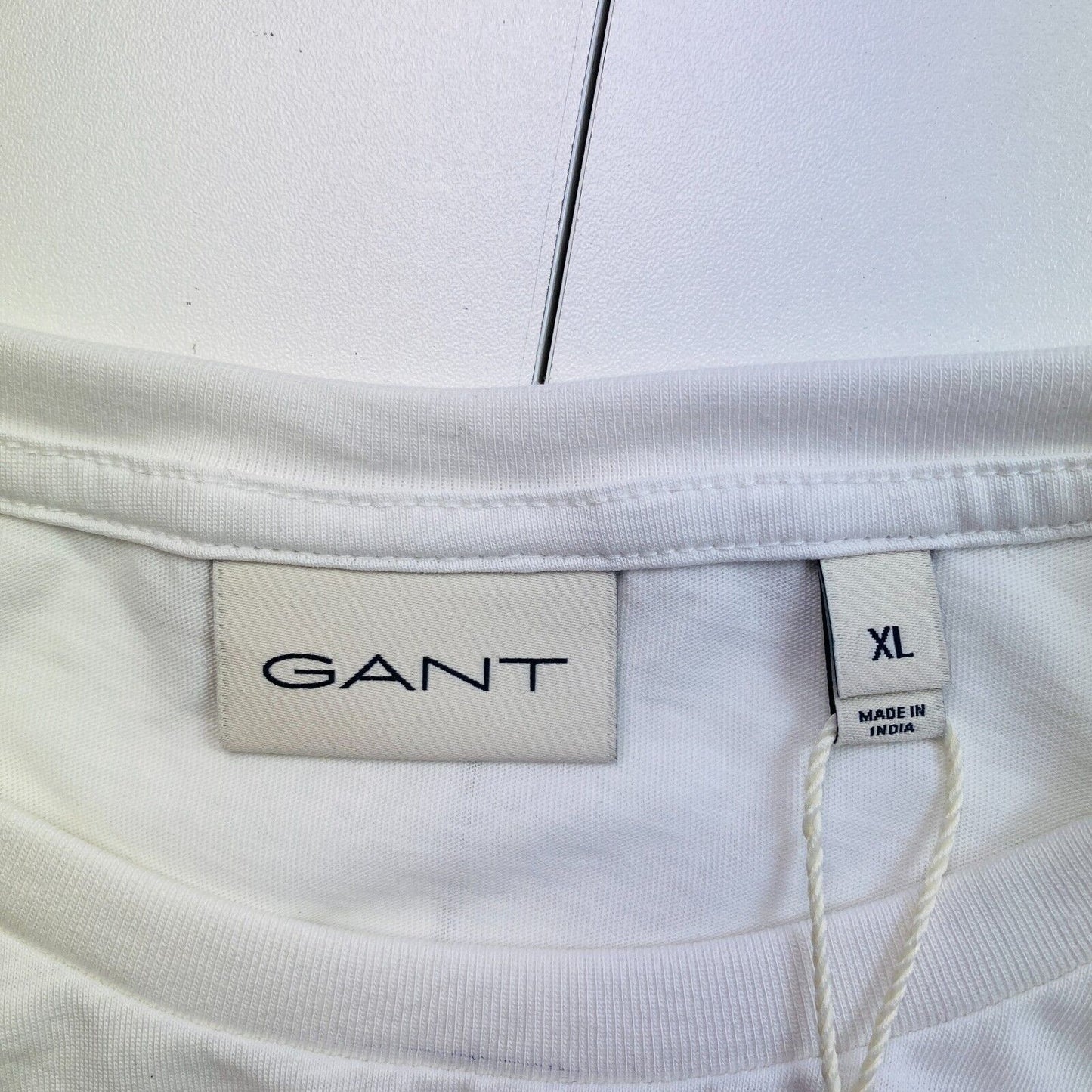 GANT White Shield Crew Neck Long Sleeves T Shirt Size XL