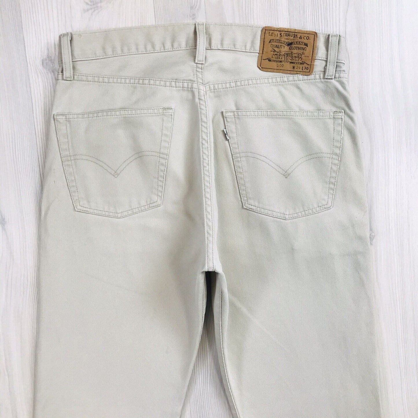 Vintage Levi‘s 500 Beige Slim Fit Jeans W34 L30