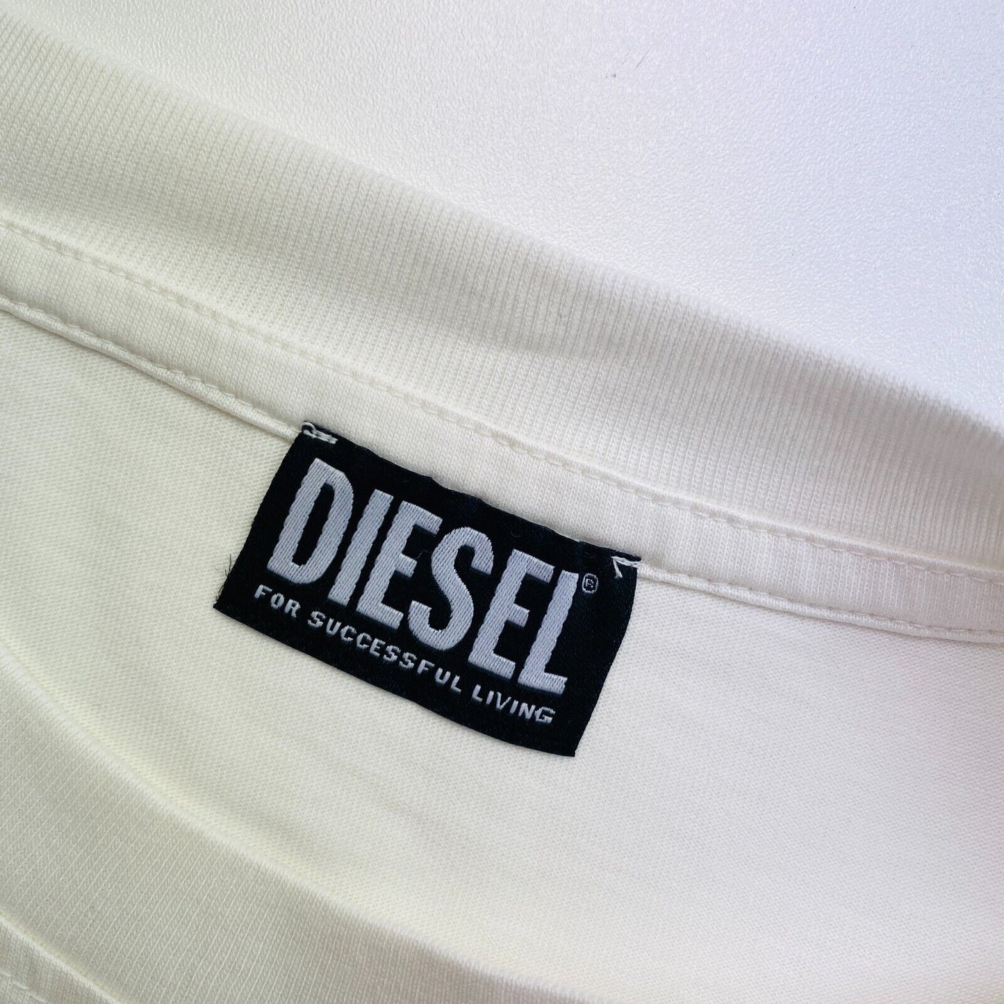 DIESEL White With Spray Can Print SS Crew Neck T Shirt Size L