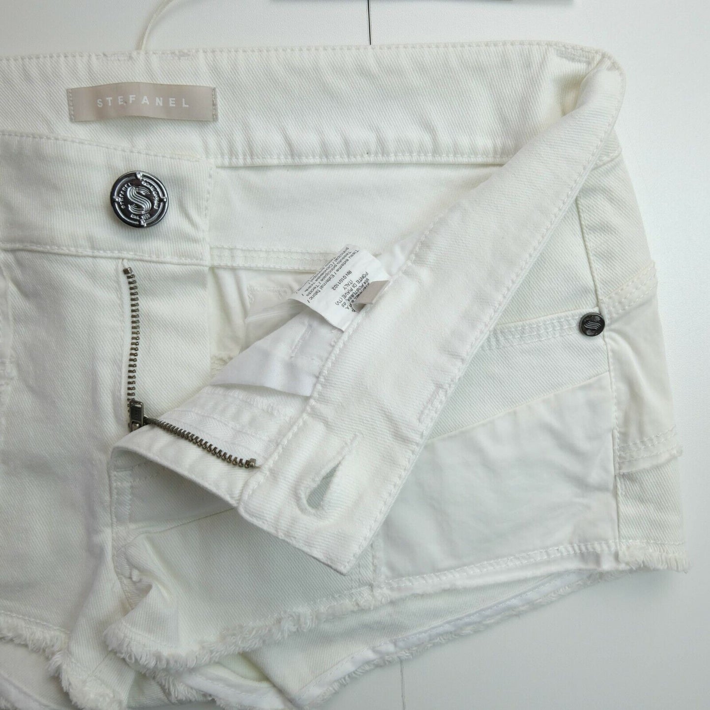 STEFANEL White Hot Pants Shorts Size EU 32 36 UK 4 8 US 2 6