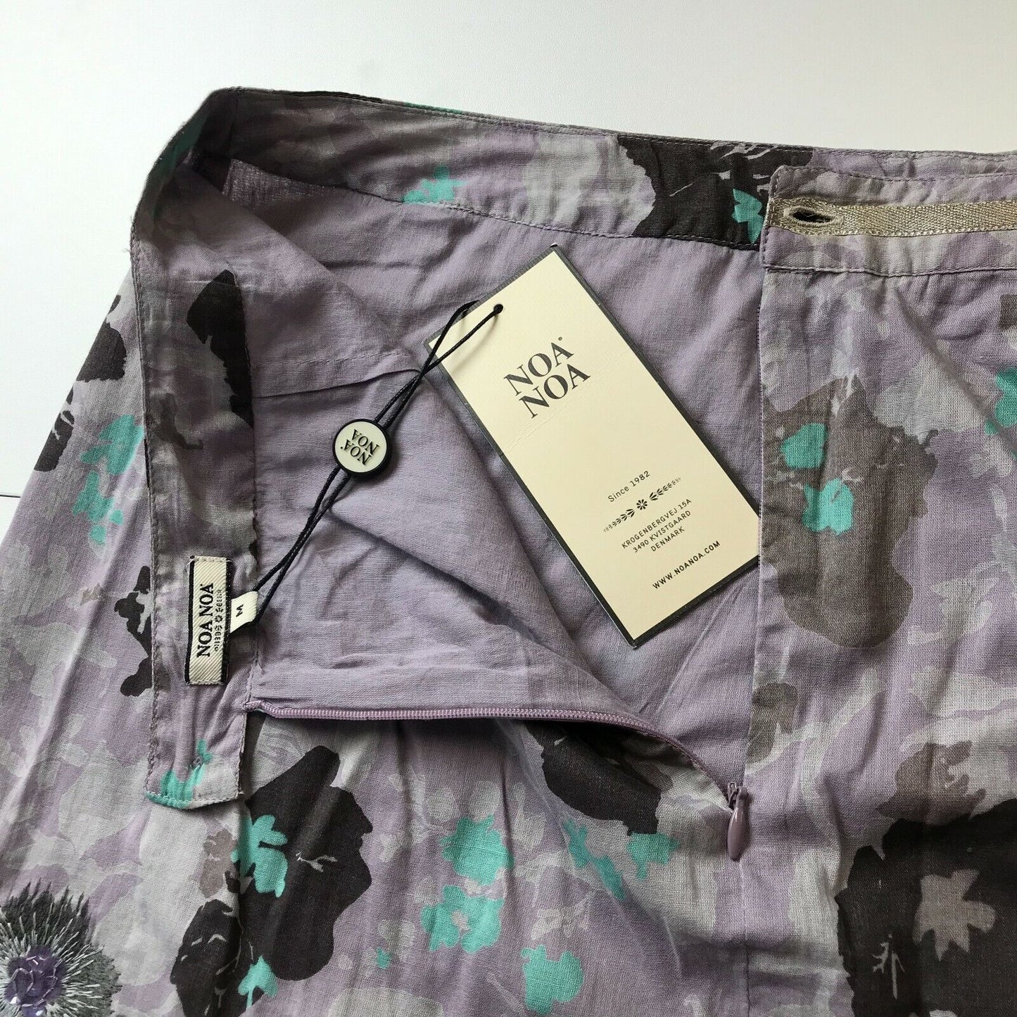 NOA NOA Purple Regular Fit Floral Short Length Skirt Size M W31