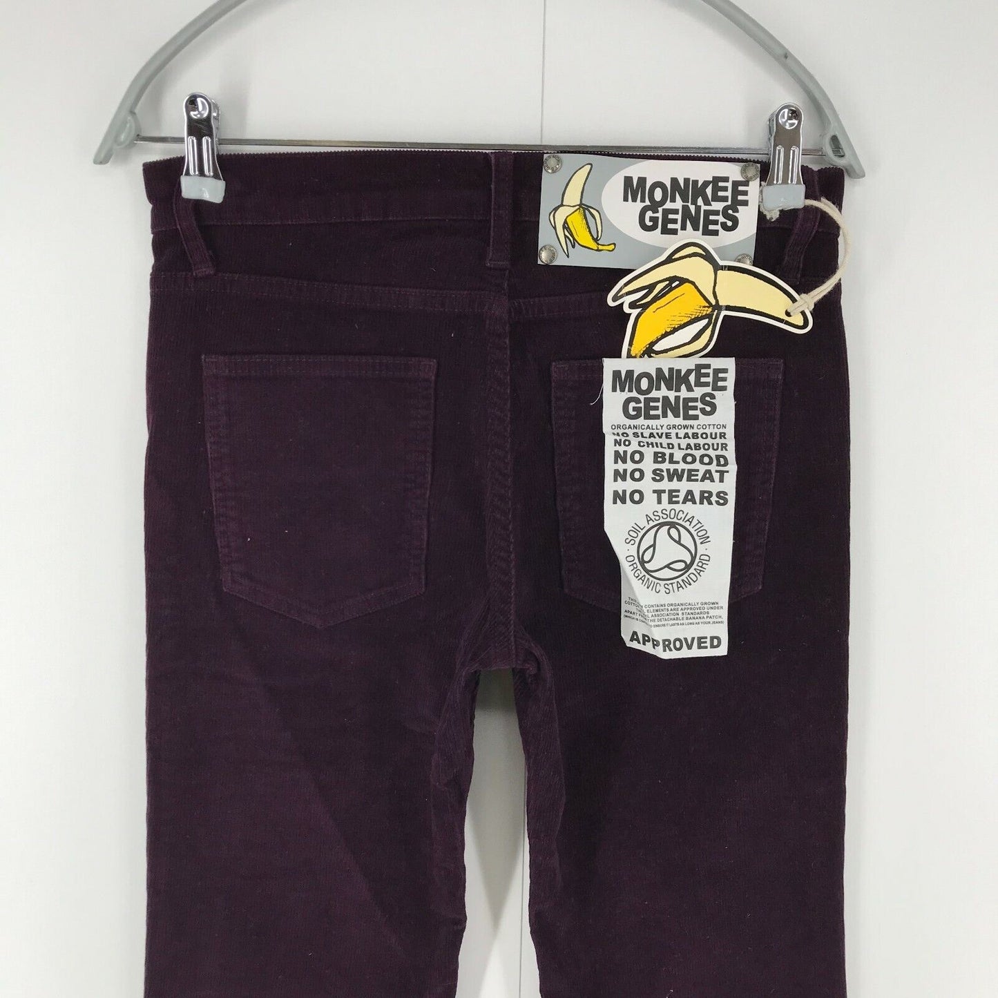 MONKEE GENES Pantalon skinny violet foncé en velours côtelé en coton biologique W28