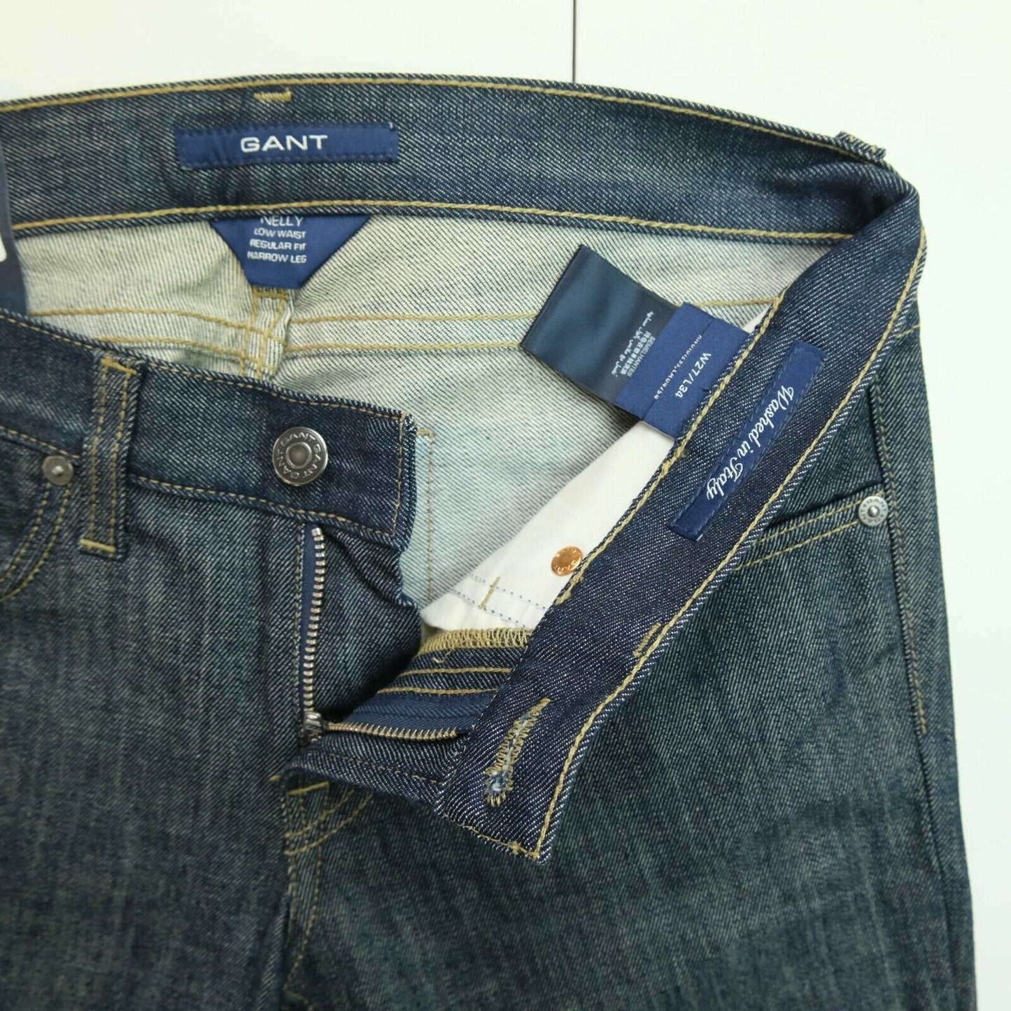 GANT Jeans Nelly aus dunkelblauem Denim mit schmalem Bein, Größe W27 L34