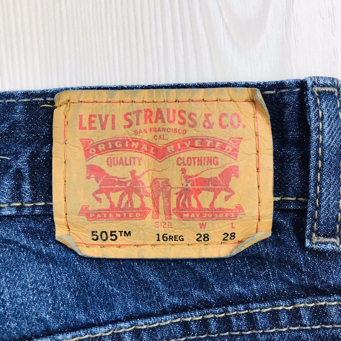 Vintage Levi's 505 Boys Blue Regular Straight Fit Jeans 16 Reg / W28 L28