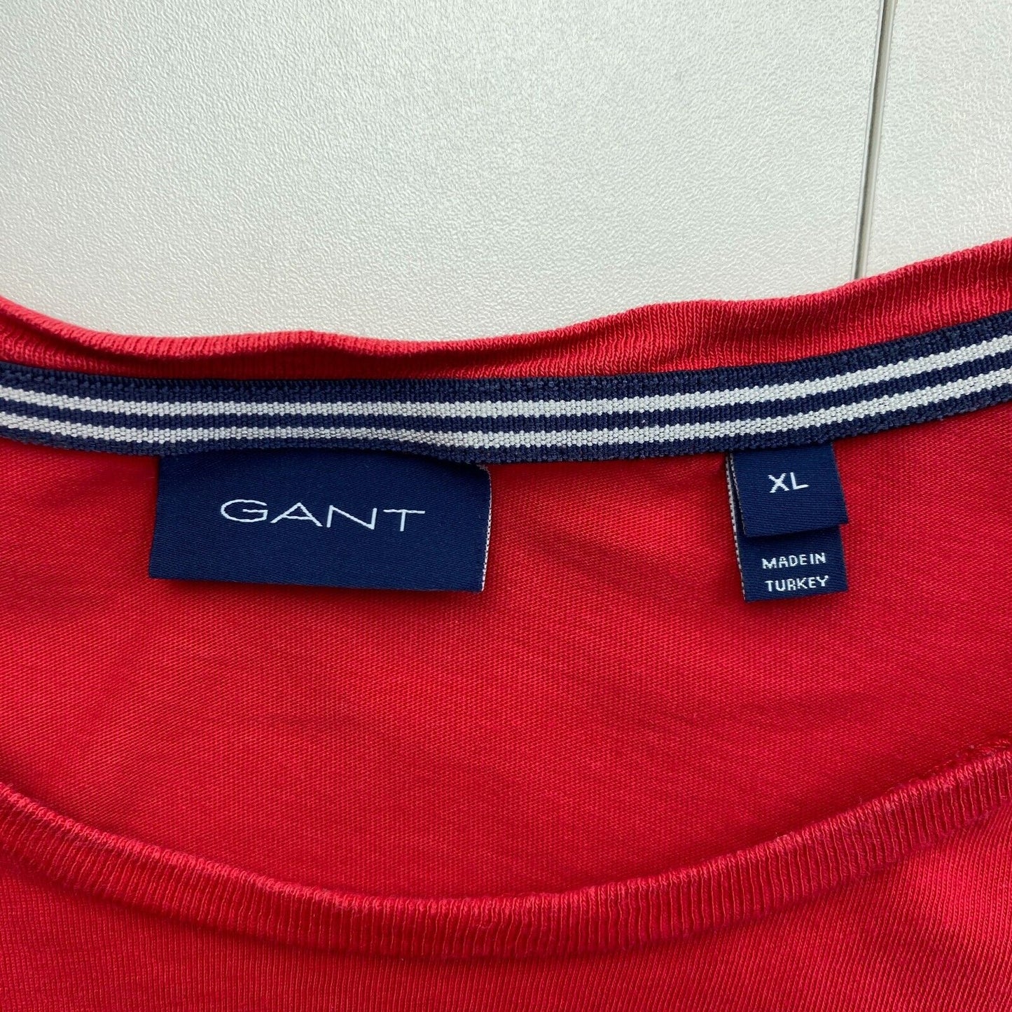 GANT Red Logo Crew Neck T-Shirt Size XL