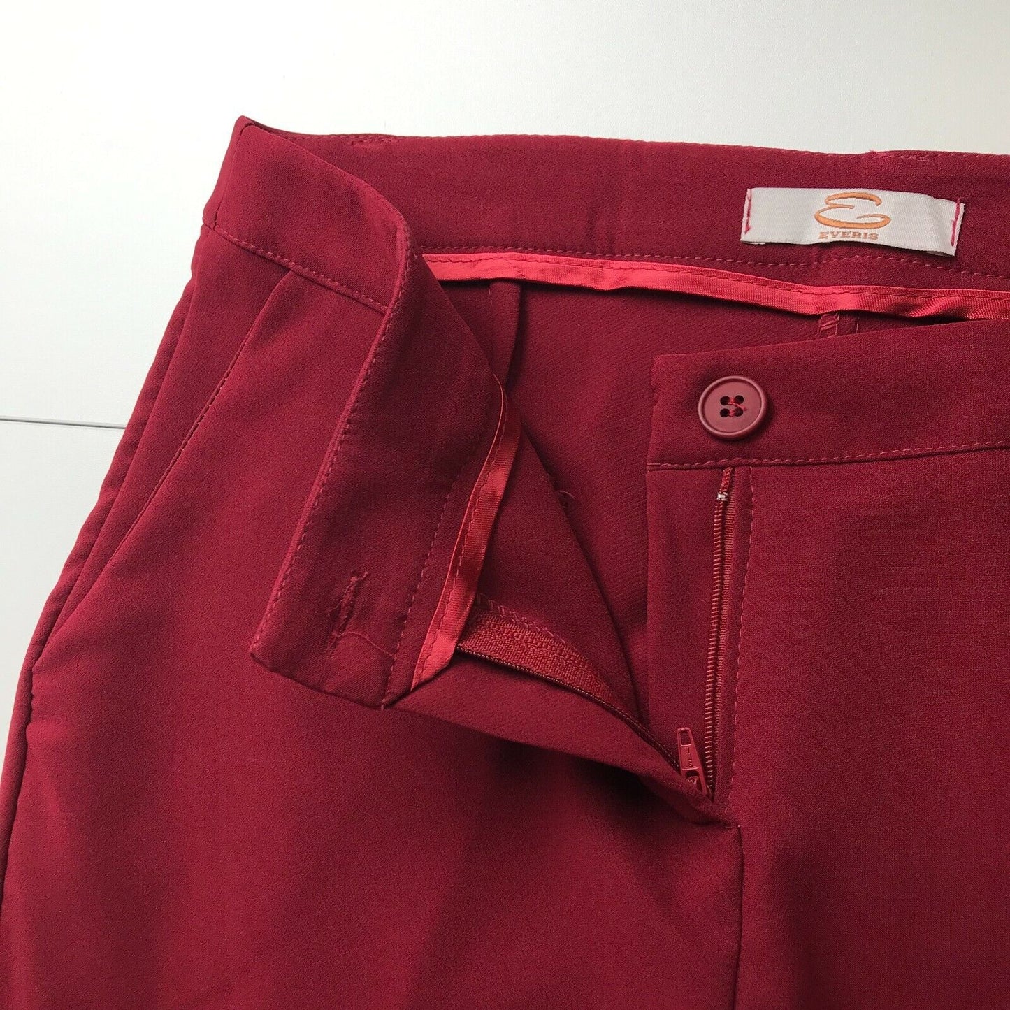 EVERIS Women Red Slim Fit Trousers Size EUR 42 W30