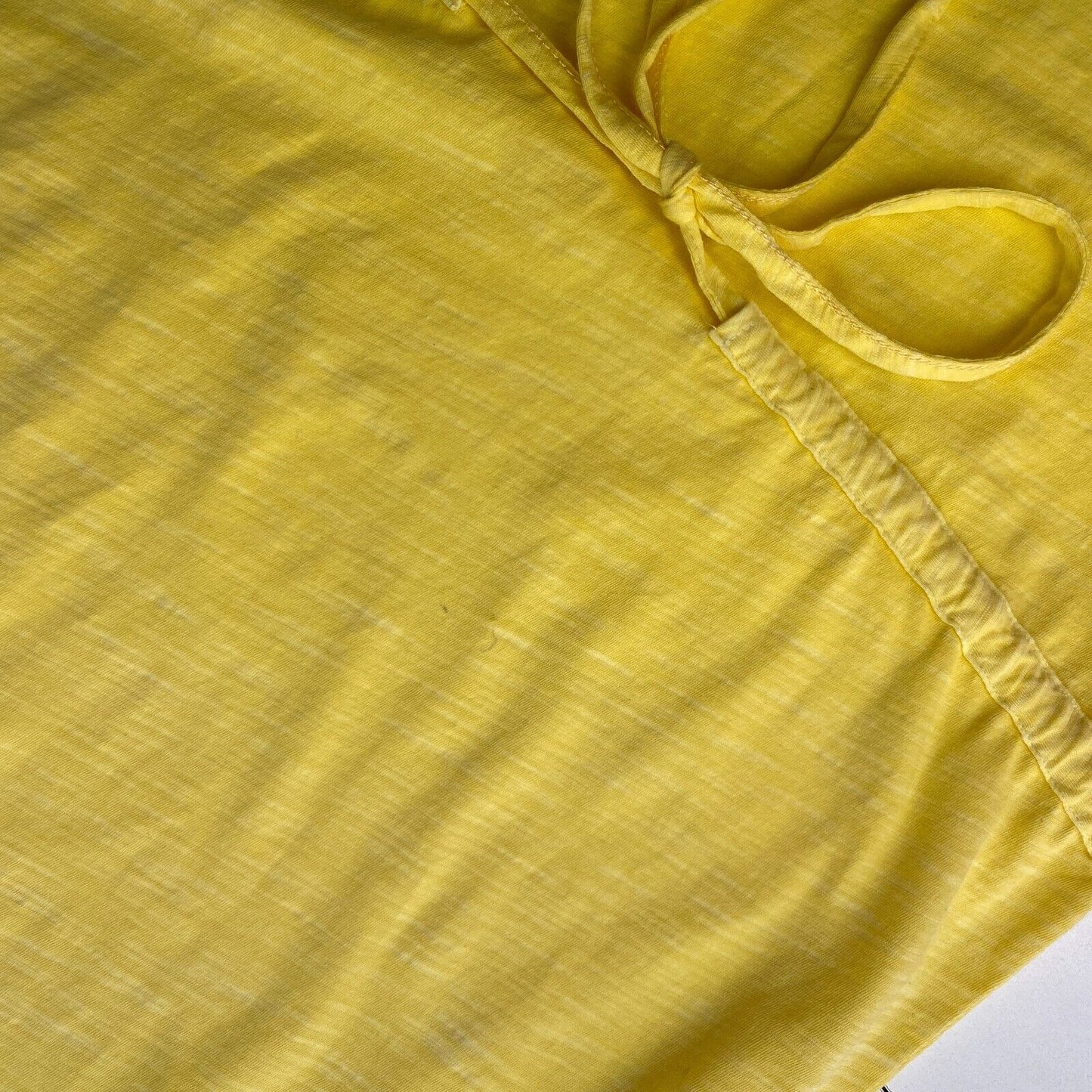 GANT Robe t-shirt jaune délavée à col en V Taille S