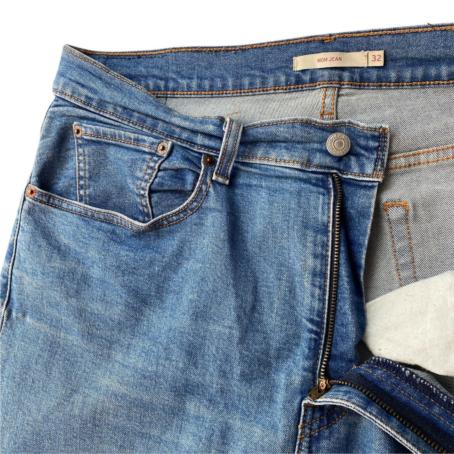 Levi's – jean Mom court décontracté bleu vieilli pour femme, coupe fuselée, W32