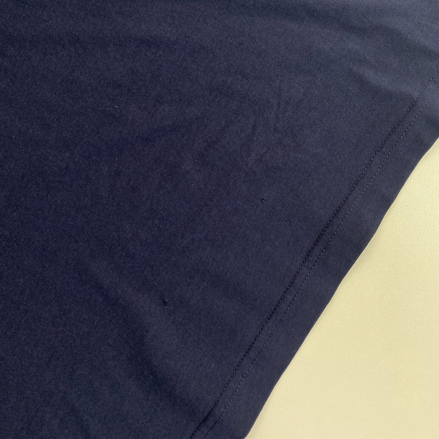 GANT Marineblaues Original-T-Shirt mit Rundhalsausschnitt und normaler Passform, Größe S