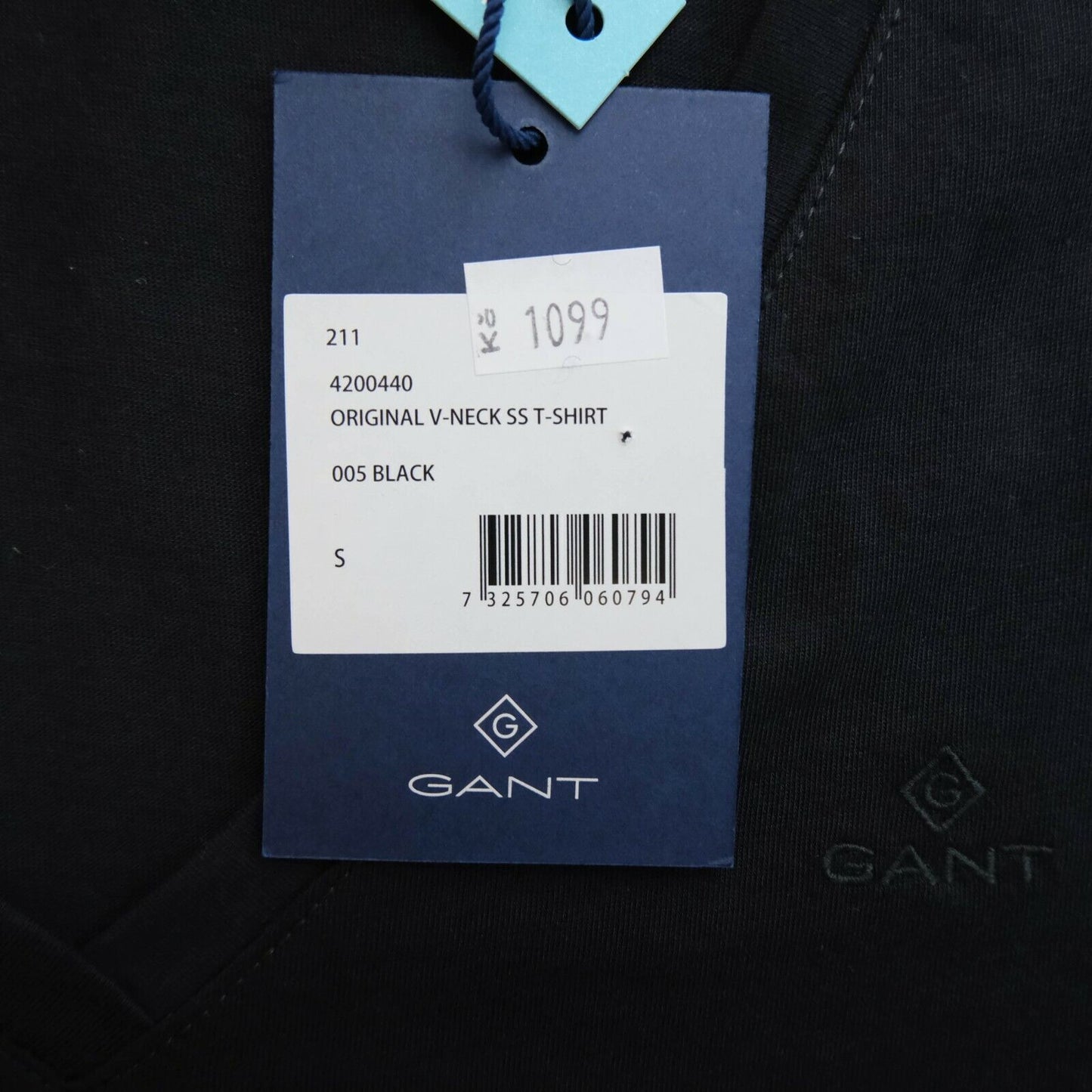 GANT T-shirt noir à col en V Taille S