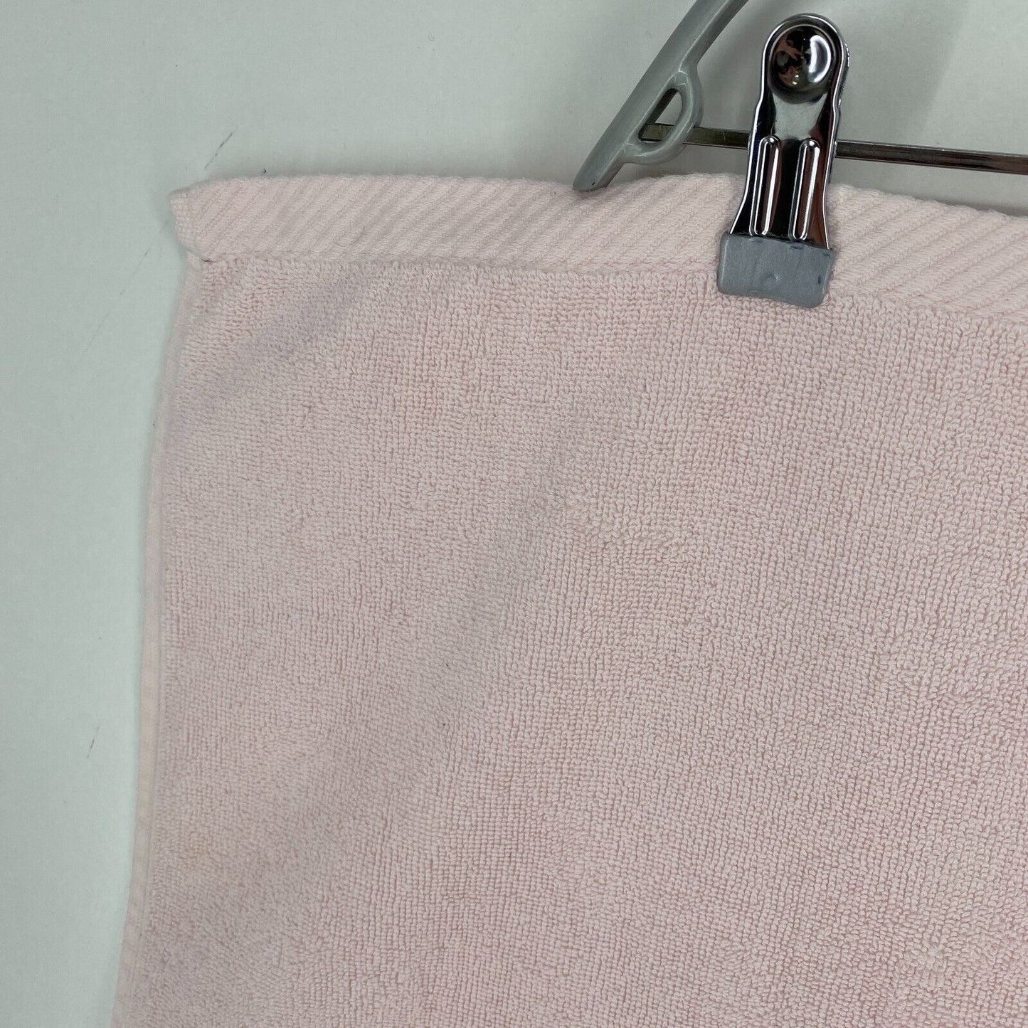 GANT Pink Solid Bath Towel Size 70 x 140 cm