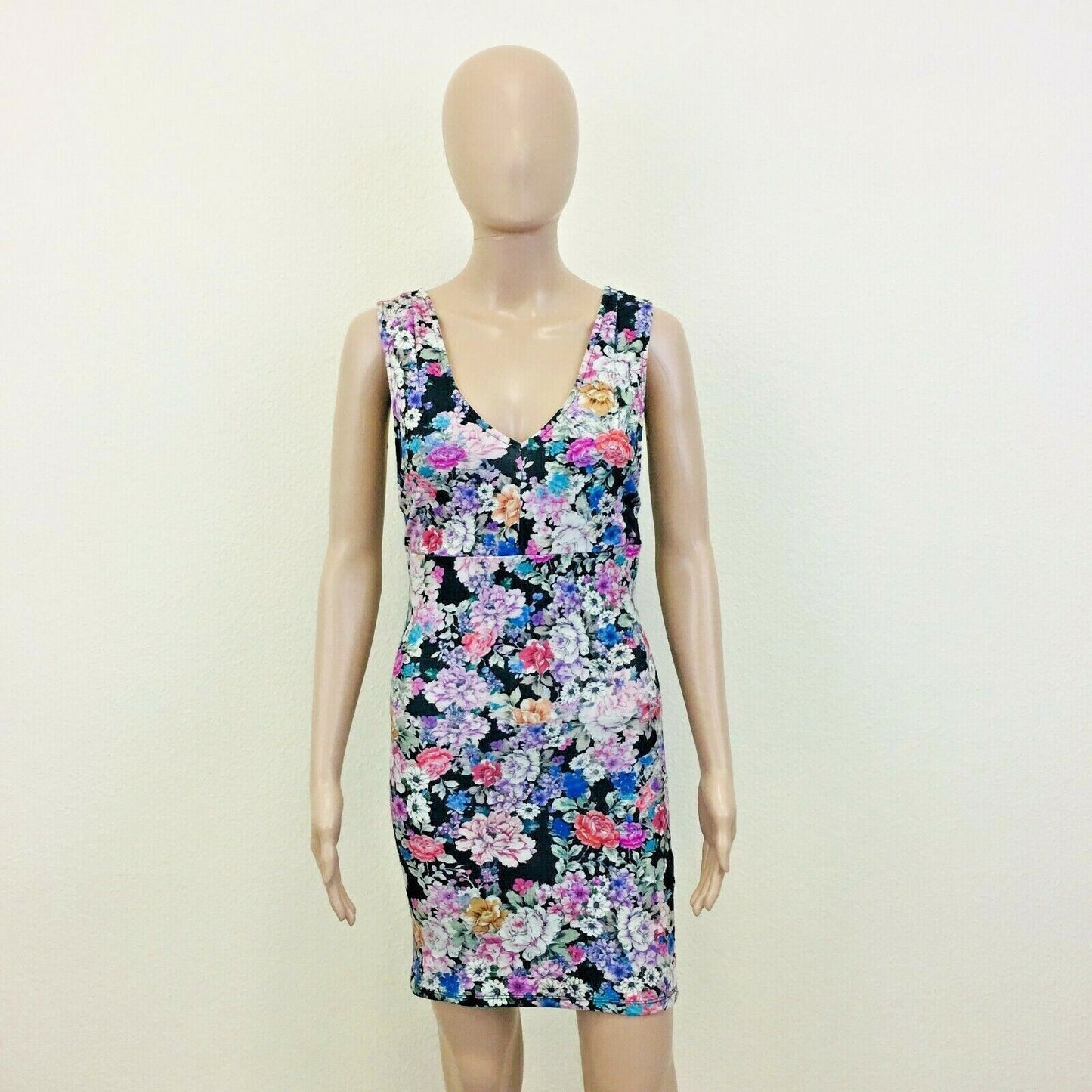 PULL&BEAR Flowered Ladies Sleeveless Dress Size M