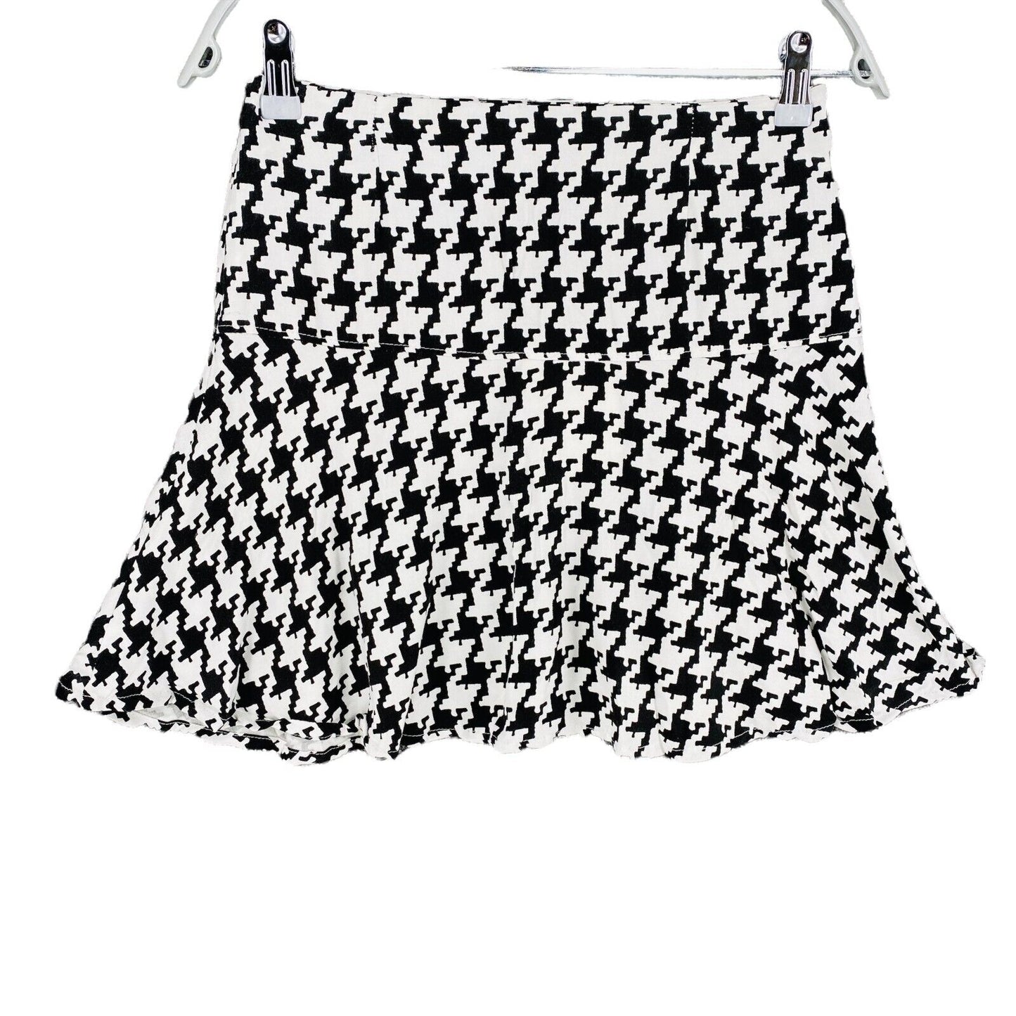 Stradivarius Herringbone White Black Short Flare Skirt Size S