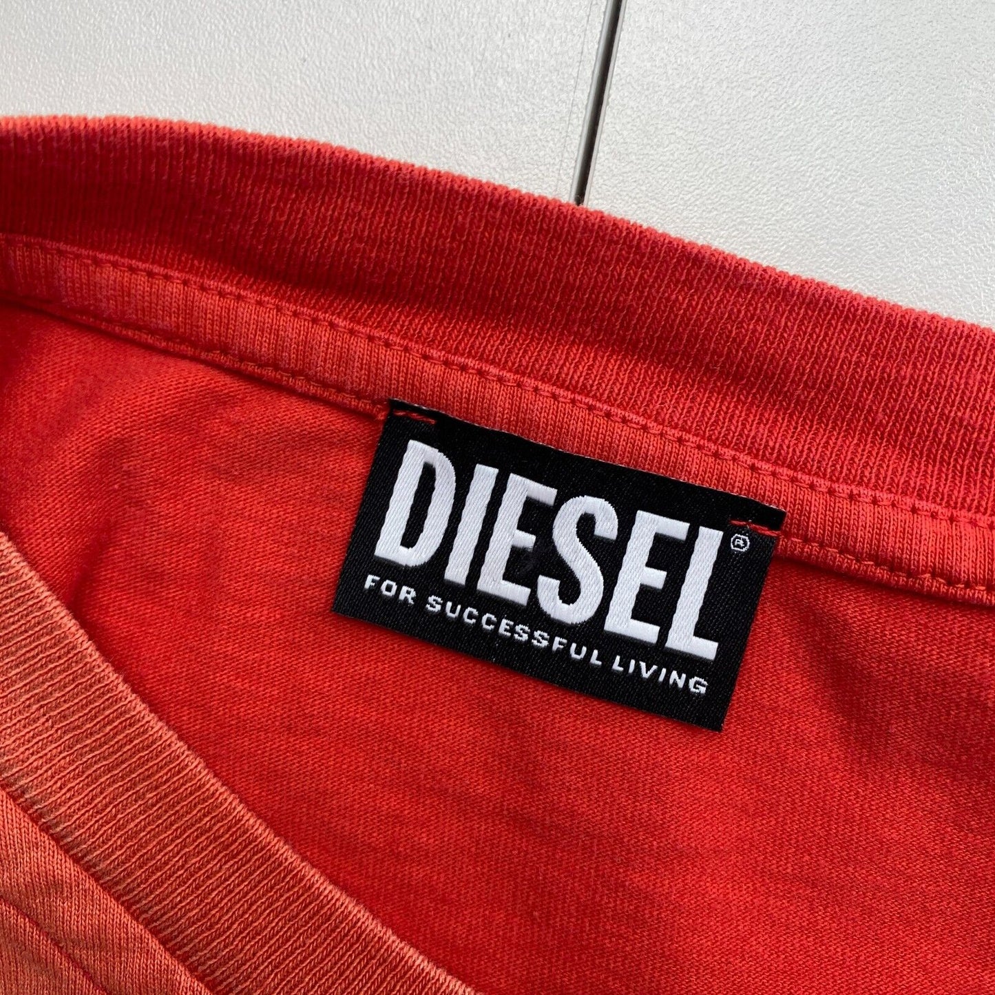 DIESEL Men Red T-JUST-E20 Crew Neck Short Sleeves T-Shirt Size M