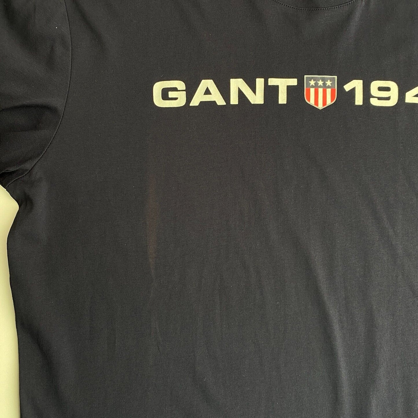 GANT T-shirt à manches longues et col rond bleu marine Retro Shield taille L