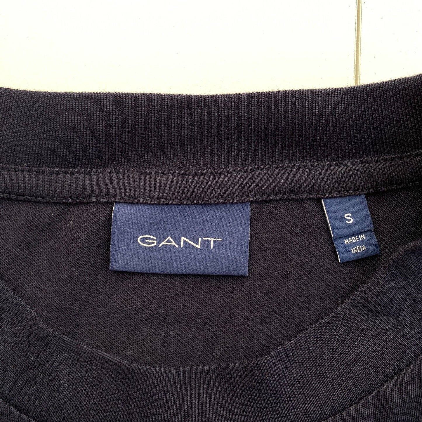 GANT Men Navy Blue Tonal Archive Shield Crew Neck Short Sleeve T Shirt Size S