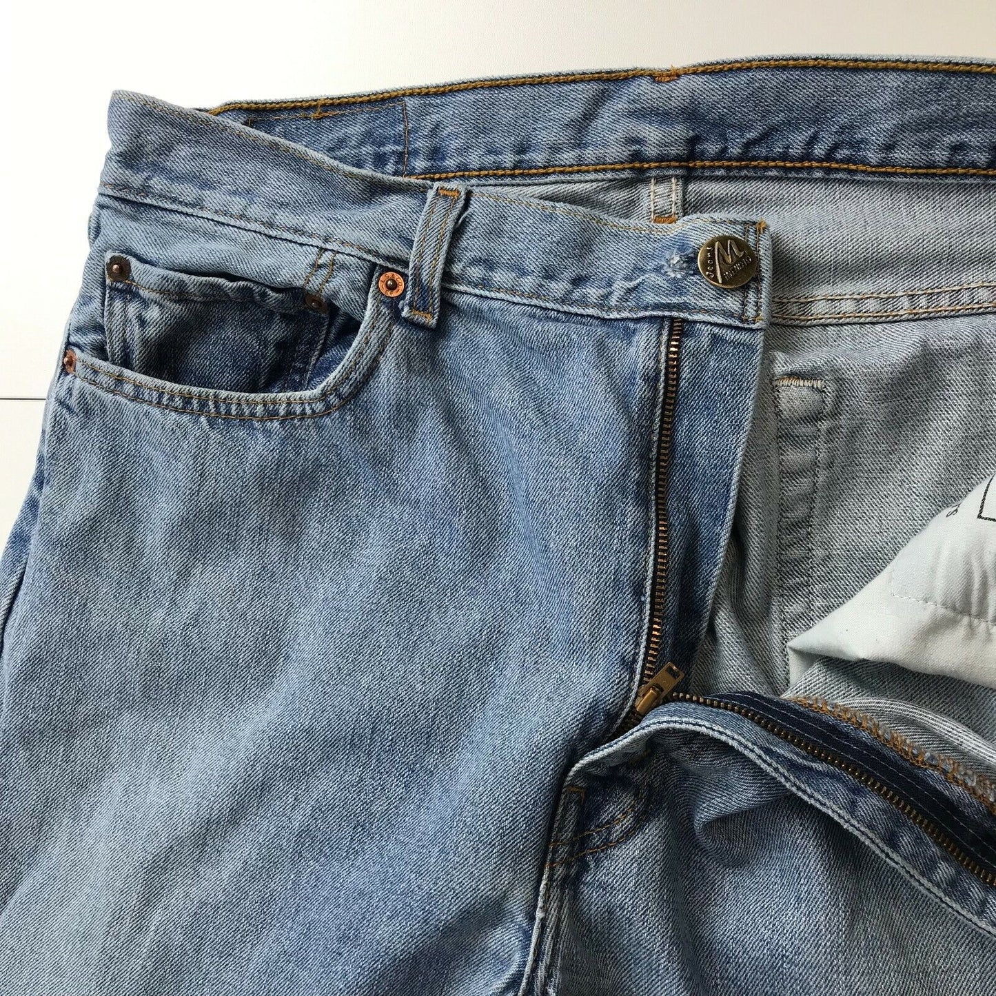 Vintage Levi's 505 04 Blue Regular Straight Fit Jeans W38 L30