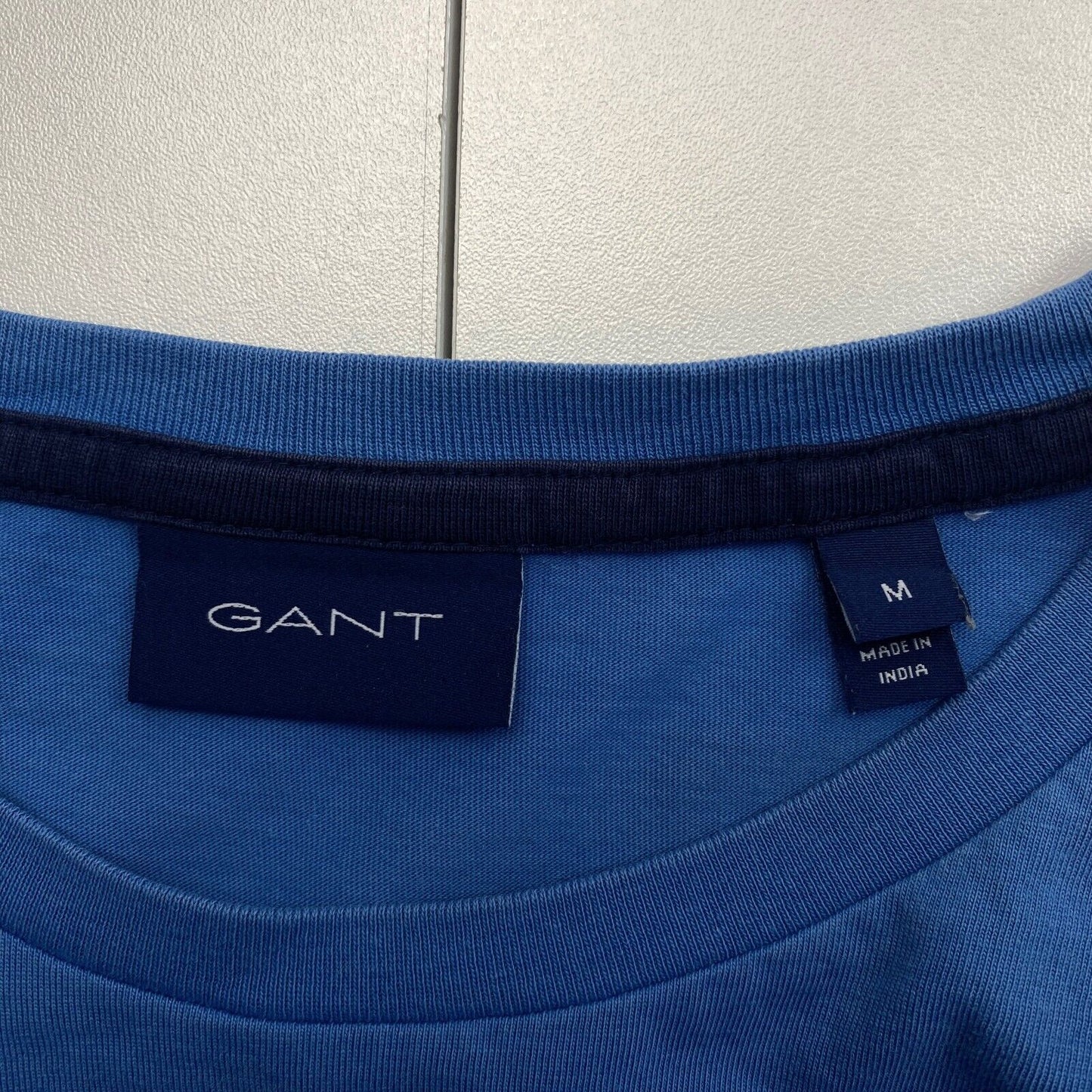 GANT Men Blue Archive Shield Crew Neck Short Sleeves T Shirt Size M