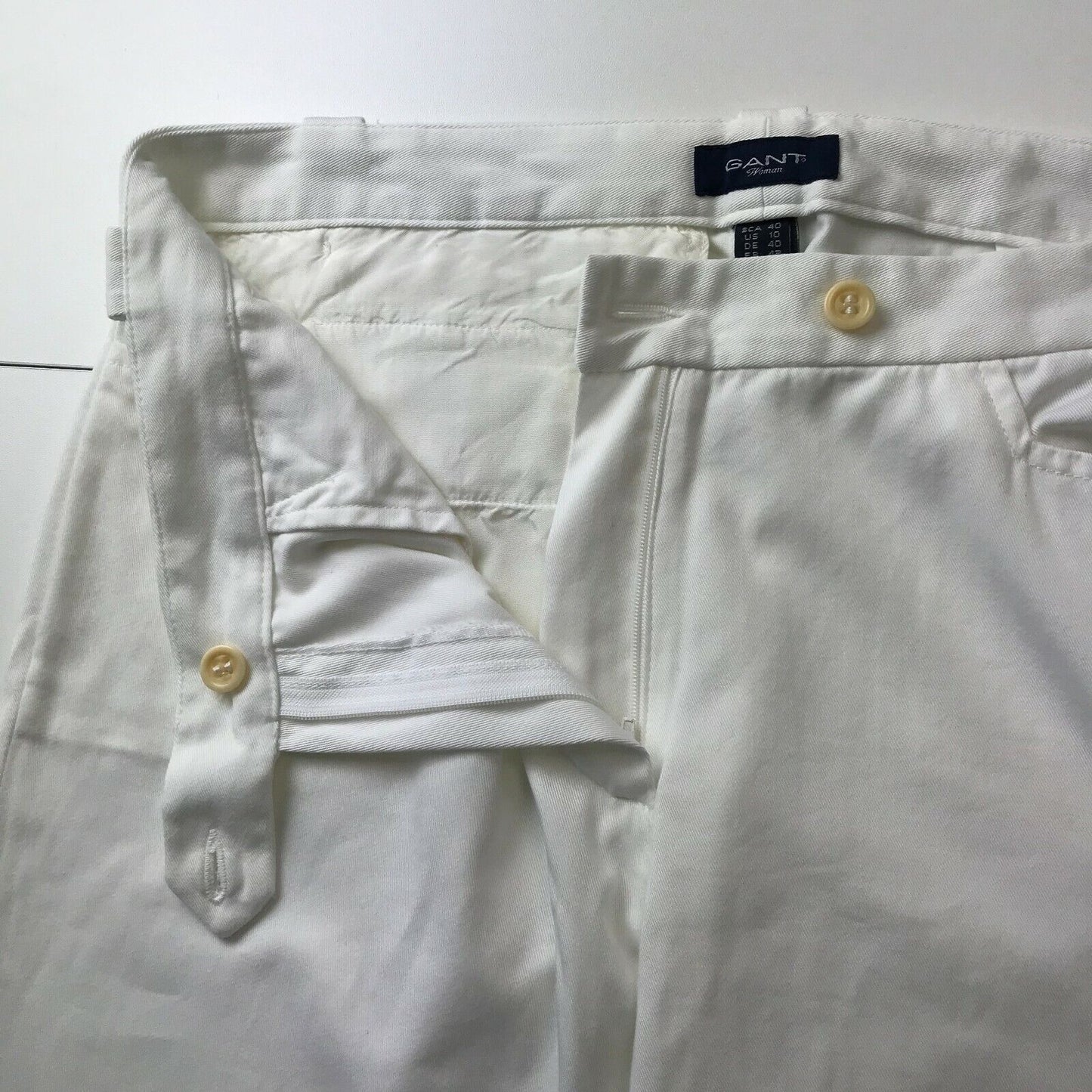 GANT Women White Regular Straight Fit Capri Trousers Size EU 40 US 10 W31