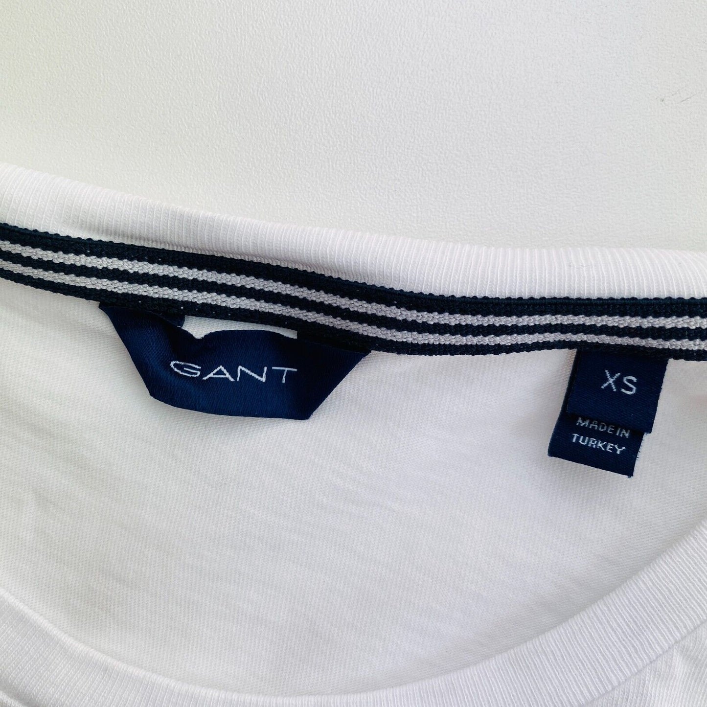 GANT T-shirt à col rond avec logo blanc Taille XS