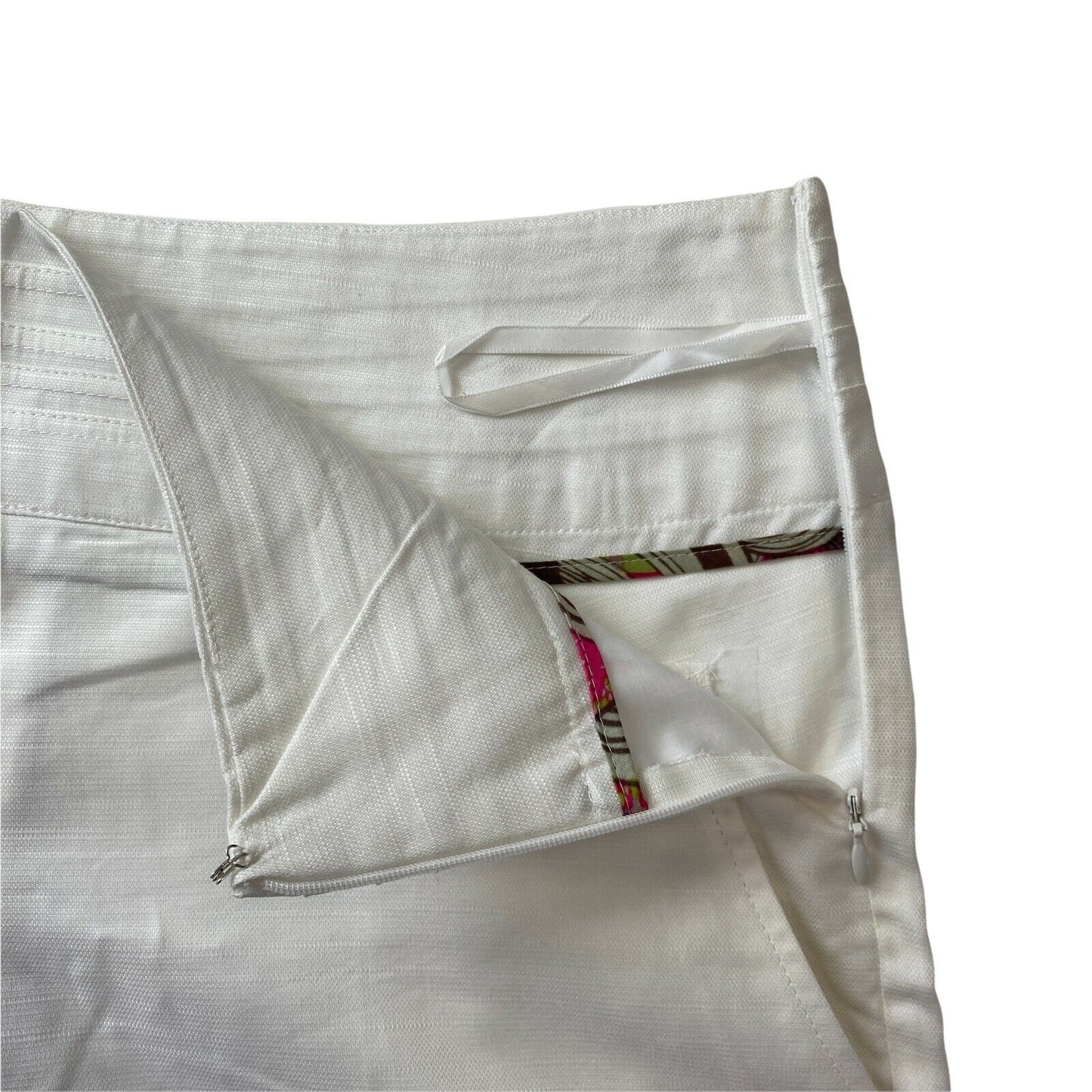 St-Martins Women White Regular Fit Shorts Size EU 36 W30